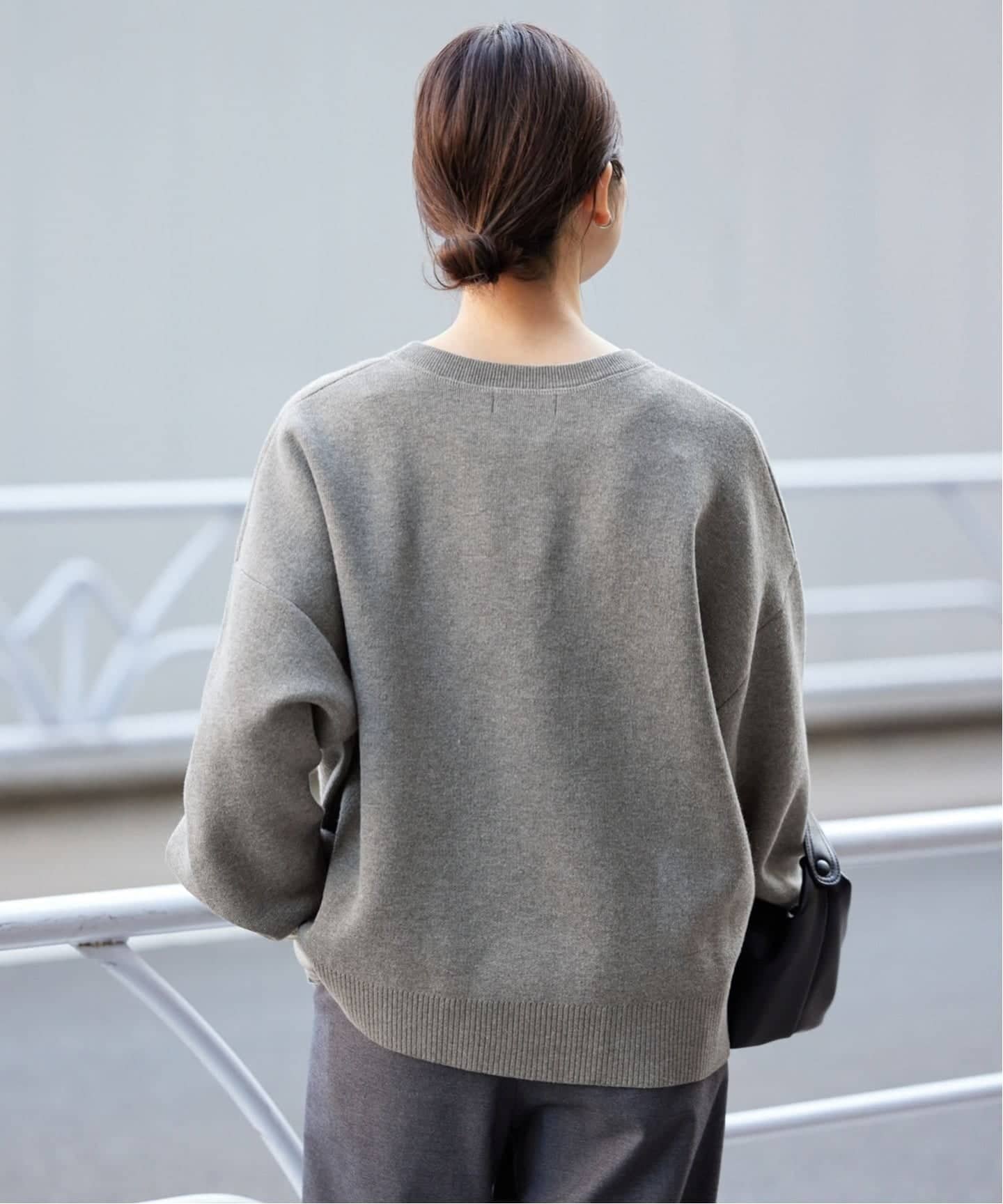 WEB限定カラー有り/追加予約》サガラ刺繍スウェットライクニット