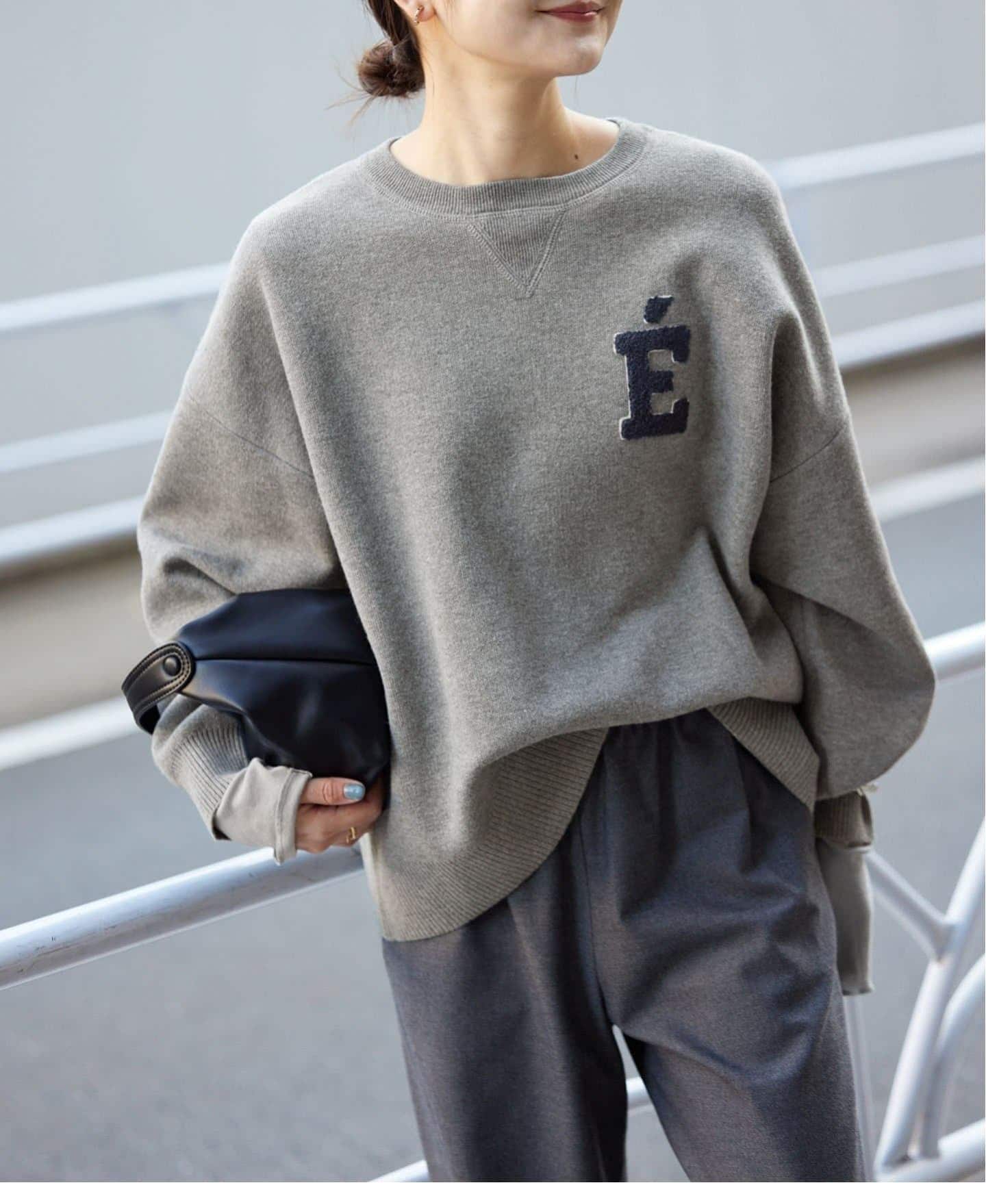 WEB限定カラー有り/追加予約》サガラ刺繍スウェットライクニット