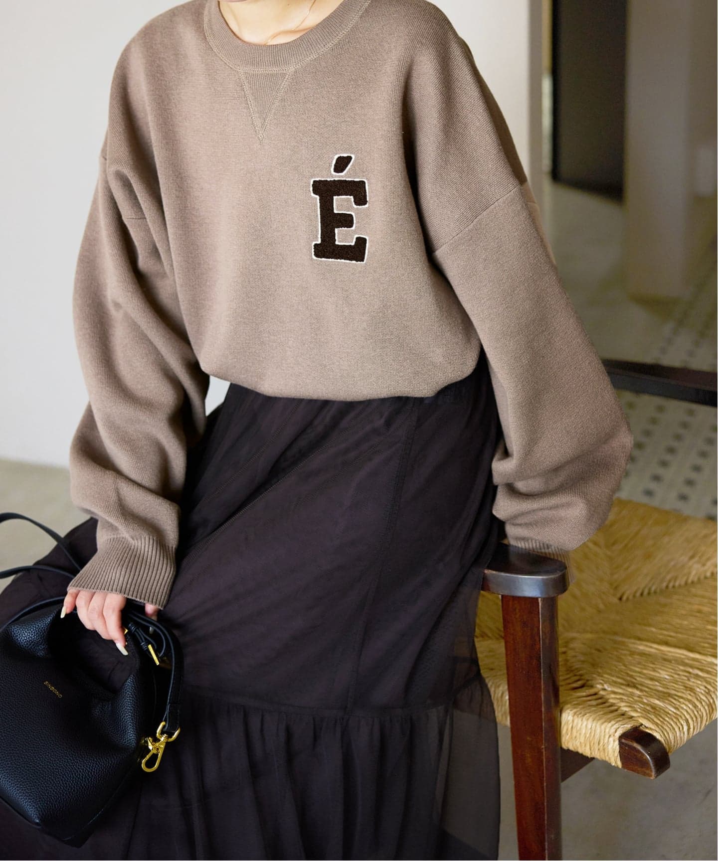 SLOBE IENA サガラ刺繍スウェットライクニット SLOBE IENA｜《WEB限定/追加4》サガラ刺繍スウェットライク