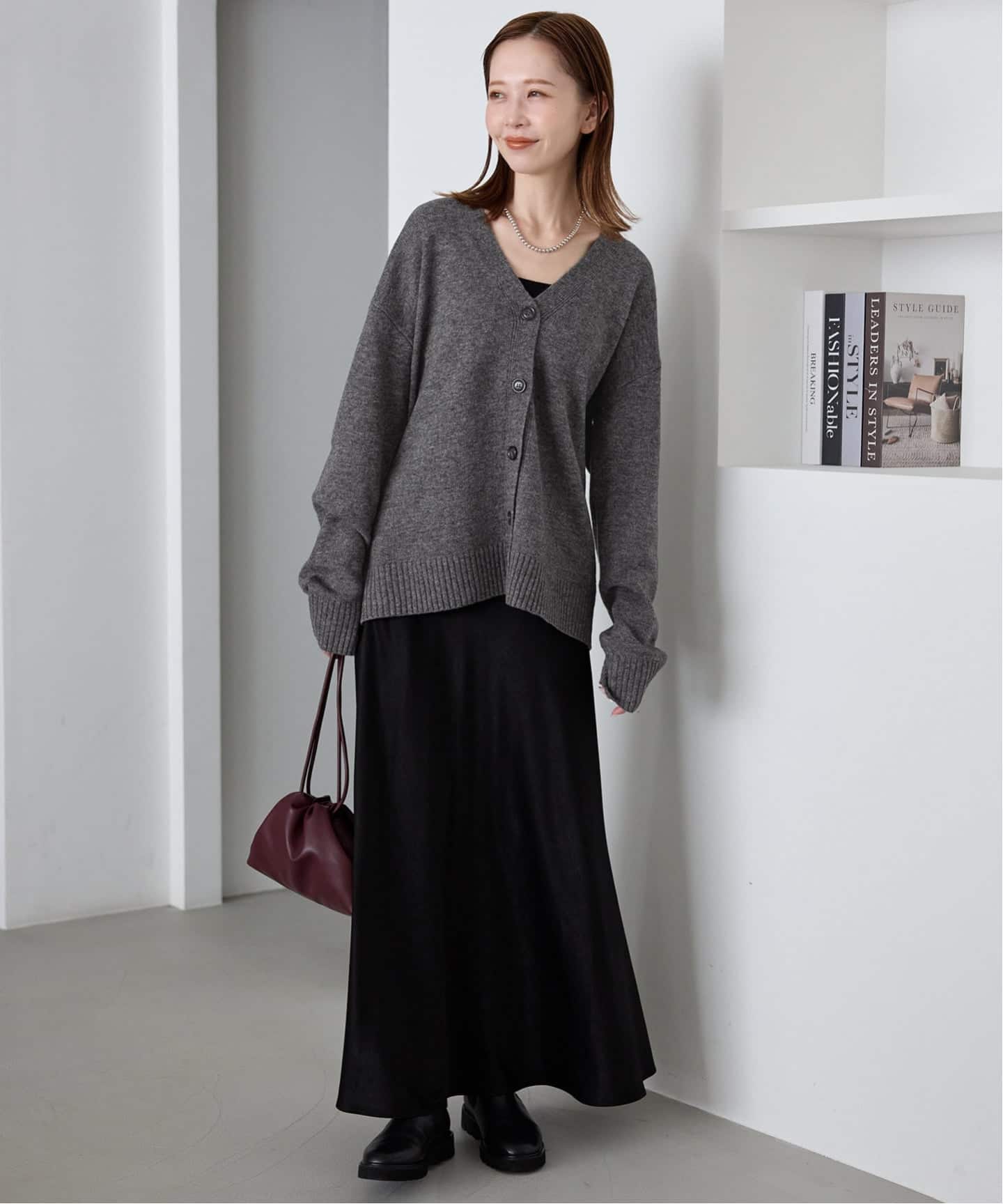 Vネックルーズニットカーディガン（カーディガン）｜SLOBE IENA