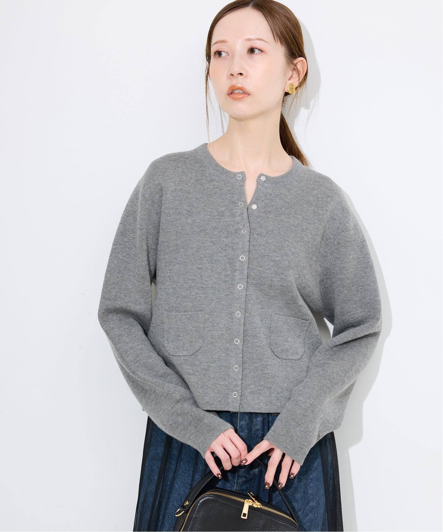 SLOBE IENA ケーブルショートカーディガン グレー スローブ イエナ SLOBE IENA 《WEB限定/追加2予約》サガラ刺繍