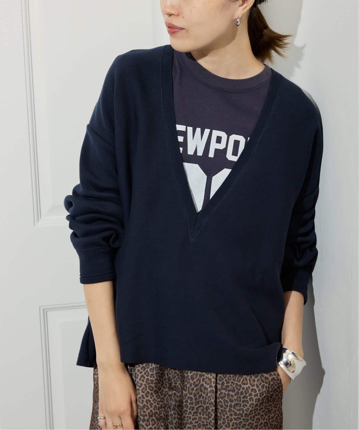 スムースオーバーVネックニット（ニット／セーター）｜SLOBE