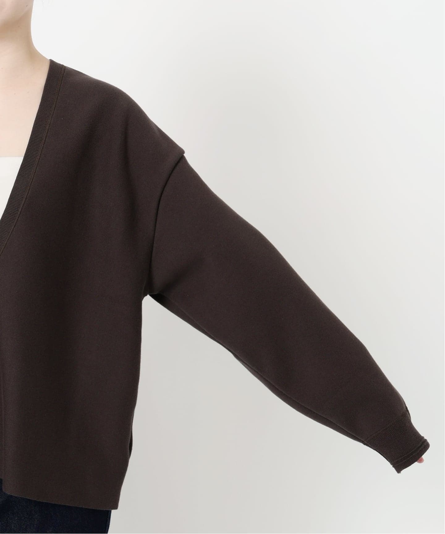 スムースオーバーVネックニット（ニット／セーター）｜SLOBE