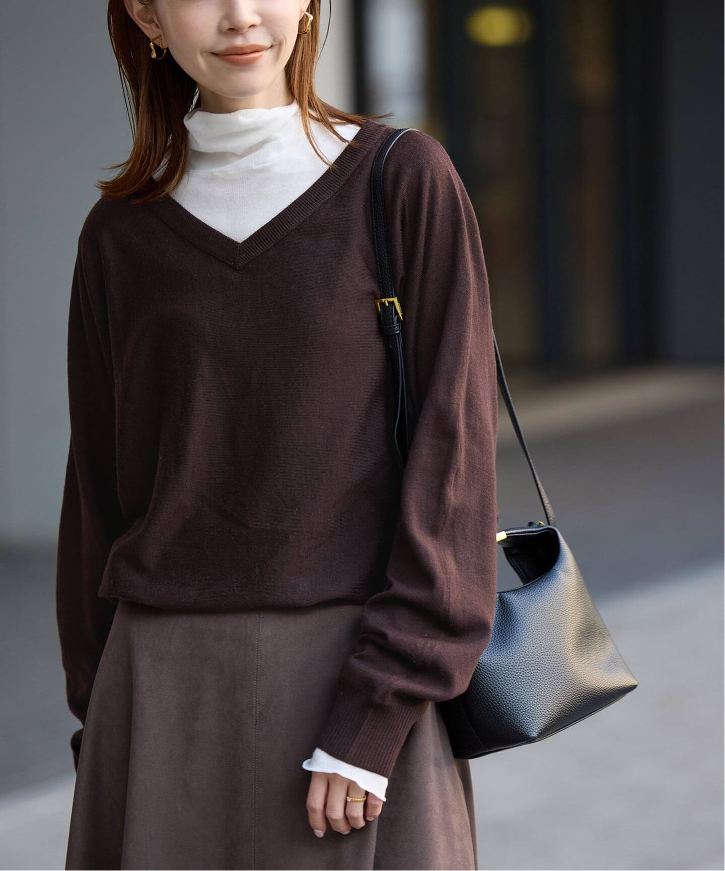 ウォッシャブルドルマンVネックプルオーバー（ニット／セーター