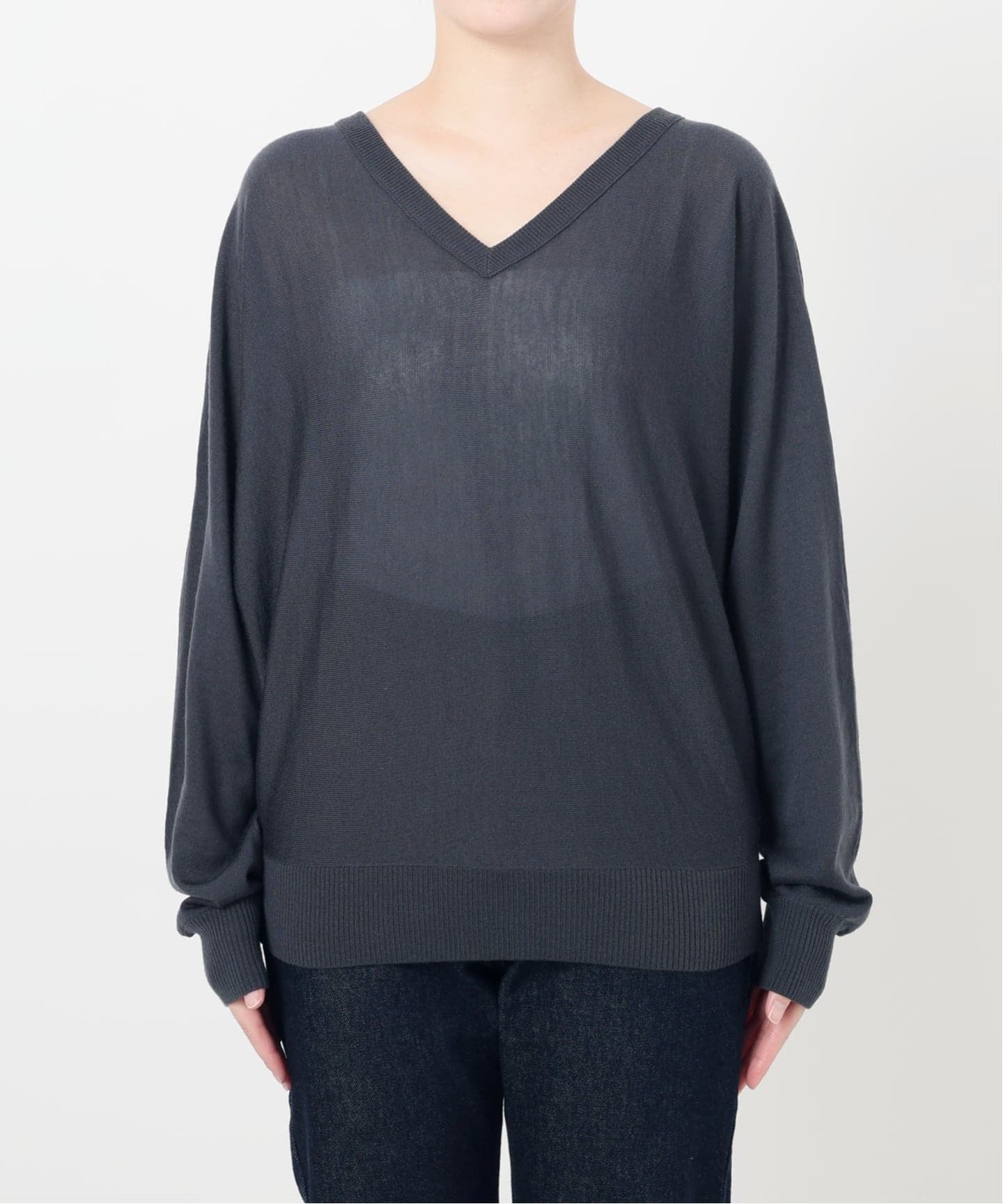 ウォッシャブルドルマンVネックプルオーバー（ニット／セーター