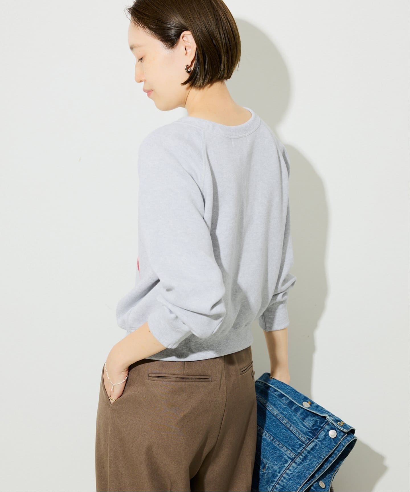 スムースオーバーロゴニット（ニット／セーター）｜SLOBE IENA