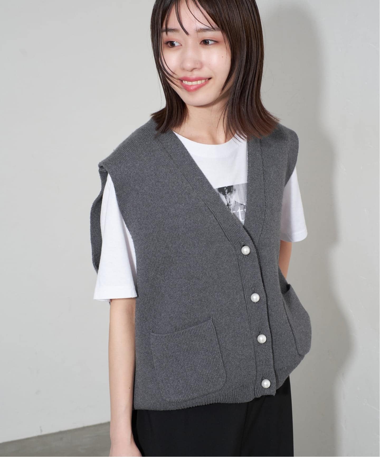 SLOBE IENA スローブイエナ　パールニットベスト　グレー 追加予約》パールニットベスト（ベスト）｜SLOBE IENA（スローブ