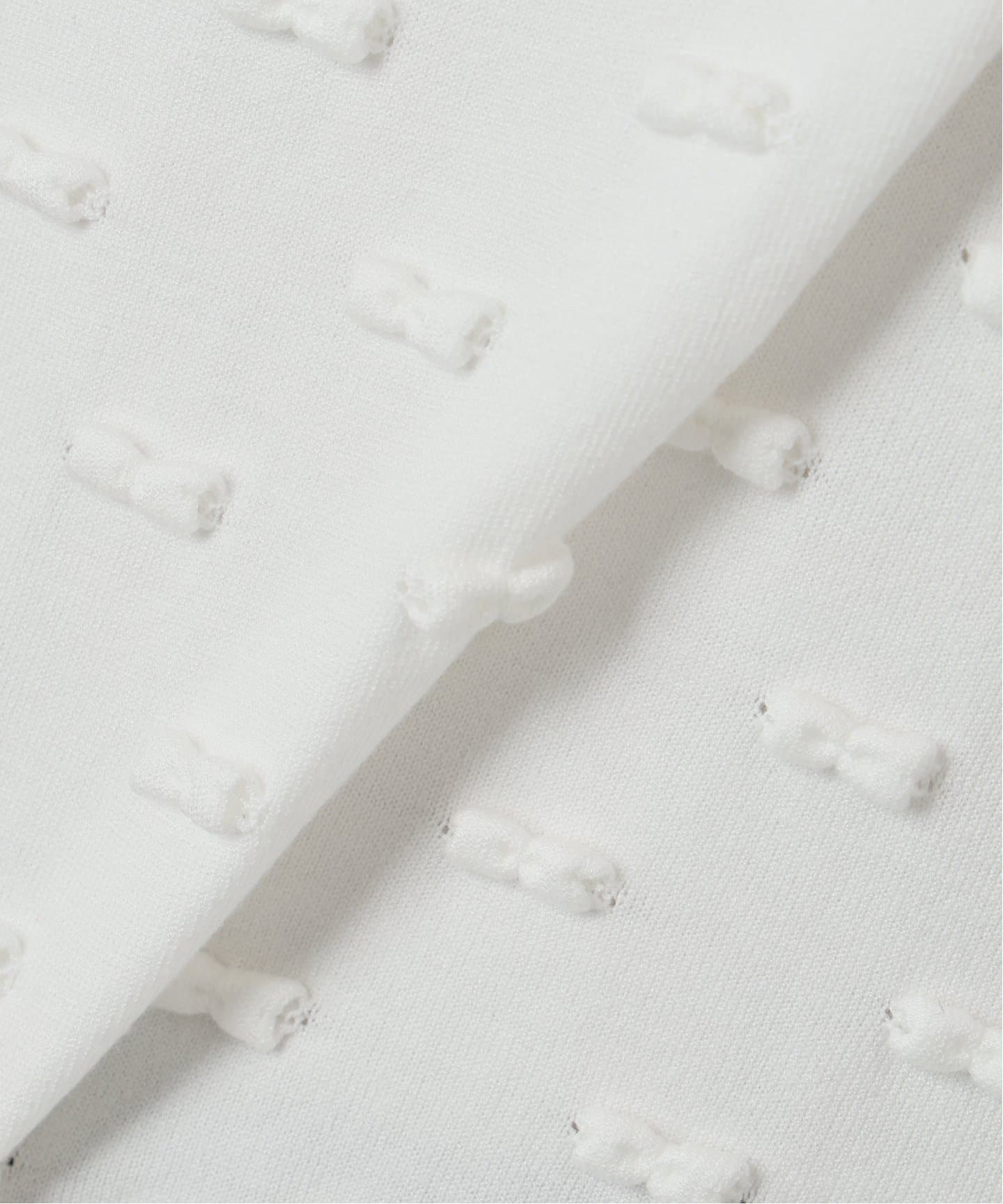 新品未使用タグ付　SLOBE IENA rribon ニット　白 WEB/一部店舗限定》ribbon ニット（ニット／セーター）｜SLOBE