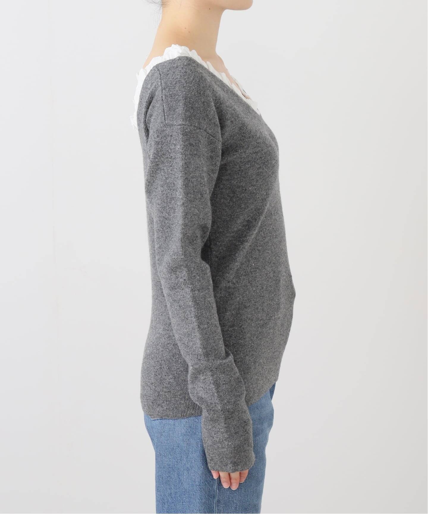 ニット/セーター 2WAY FRILL V NECK KNIT TOPS  CLANE クラネ CLANE 2WAY FRILL V NECK KNIT TOPS （GRAY） - ファッション