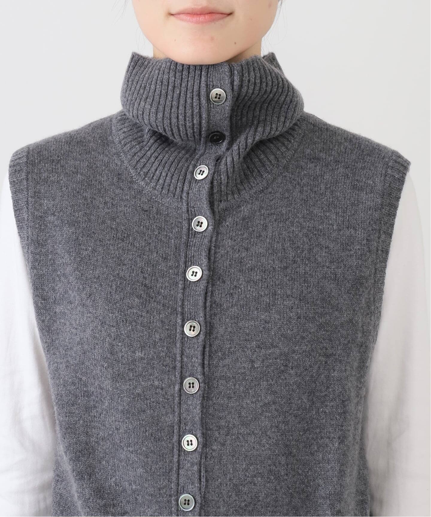 PURE CASHMERE SLOBE別注 タートルネックベスト WHNCDN（ベスト