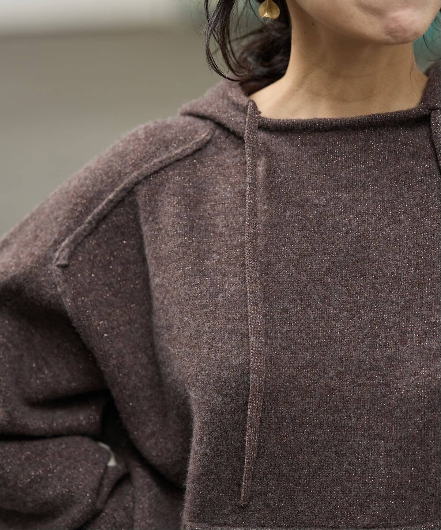 美品 2025AW イエナ IENA LA BOUCLE アルパカラメMIXニットパーカー ｜ブラウン系 シャイニー プルオーバー フーディ【2400014920741】 IENA - 美品 2025AW イエナ IENA LA BOUCLE アルパカラメMIXニット