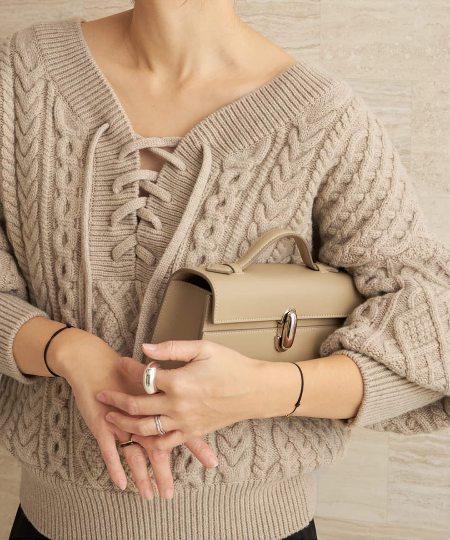 2WAY レースアップ アランプルオーバー（ニット／セーター）｜Plage