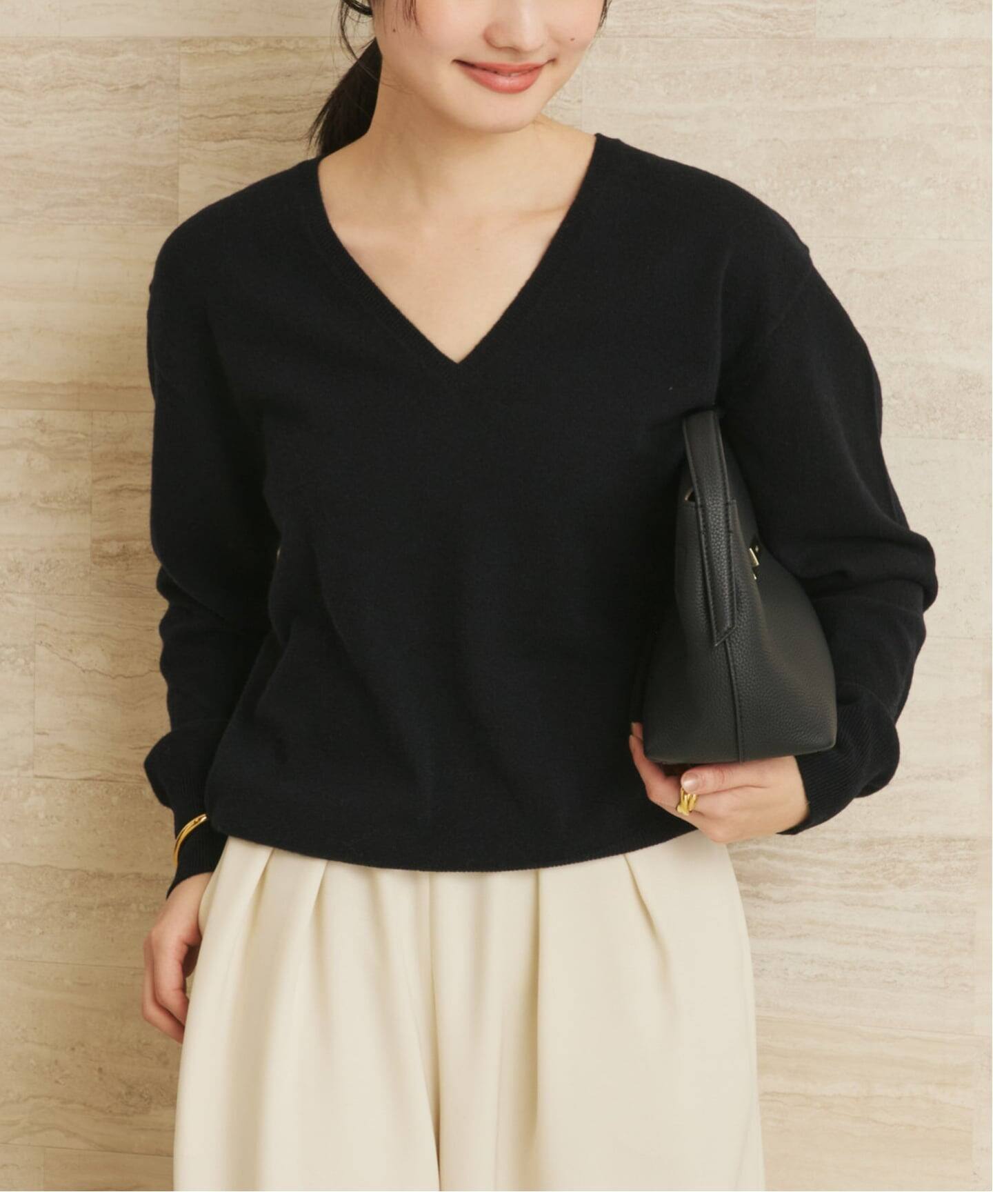Plage プラージュ ウールカシミヤ  Vネック プルオーバー  ブラック Plage - Plage CARIAGGI ピュアカシミヤV プルオーバーの通販 by