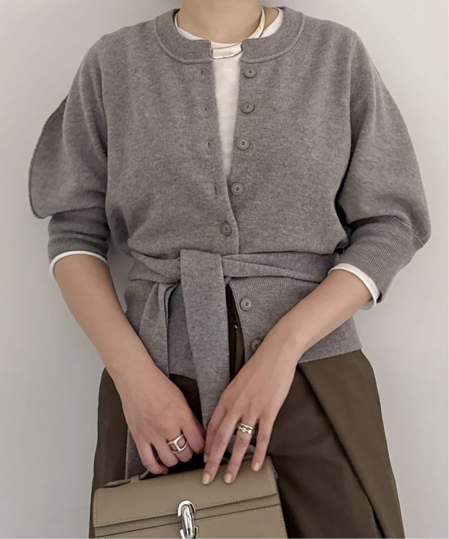 六本木店・WEB限定》R'IAM パフスリーブ カーディガン