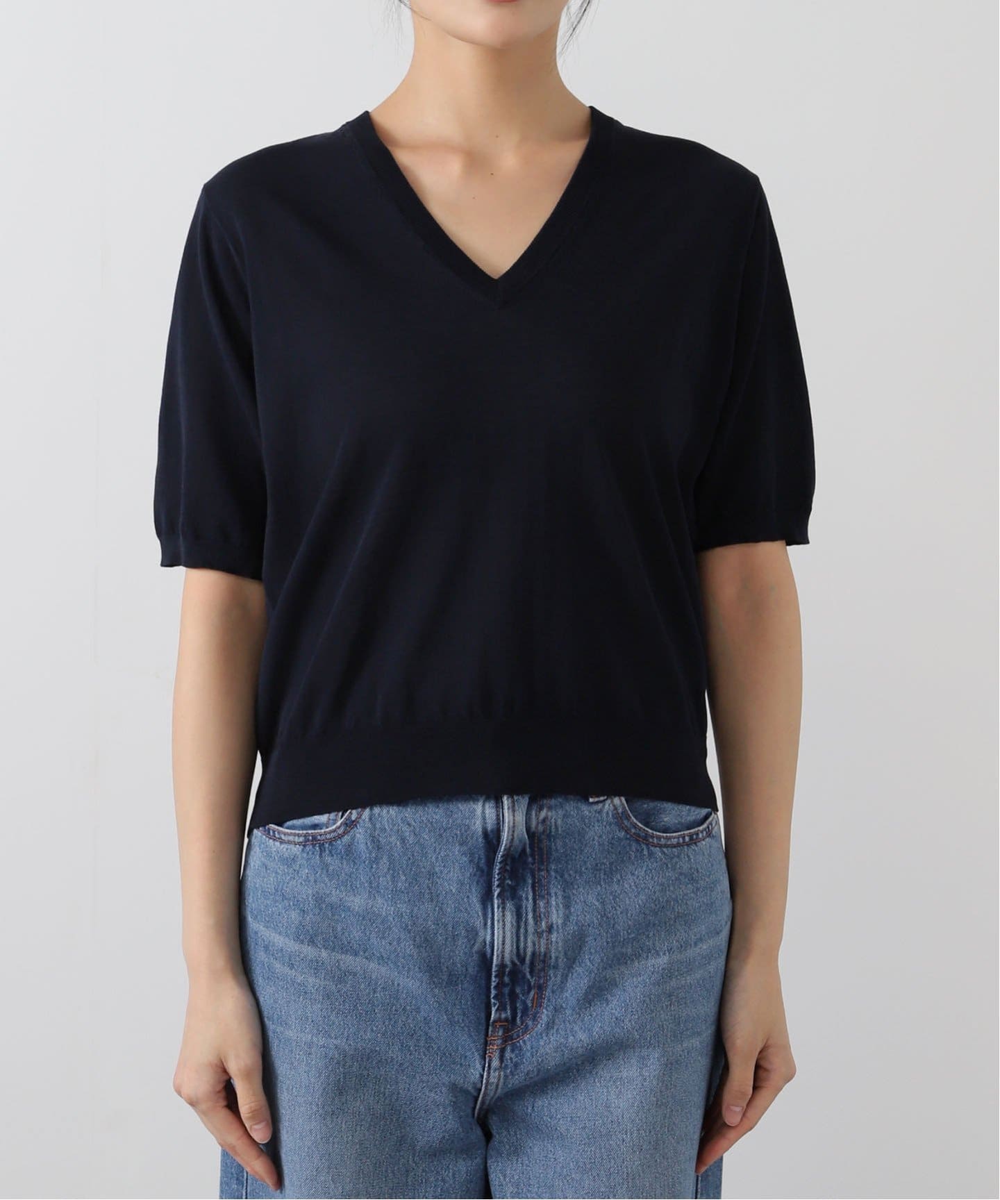 R1AM PLAGE グレー Vネックセーター　裏地付 plage（プラージュ）の「フカV ニット（ニット/セーター）」 - WEAR