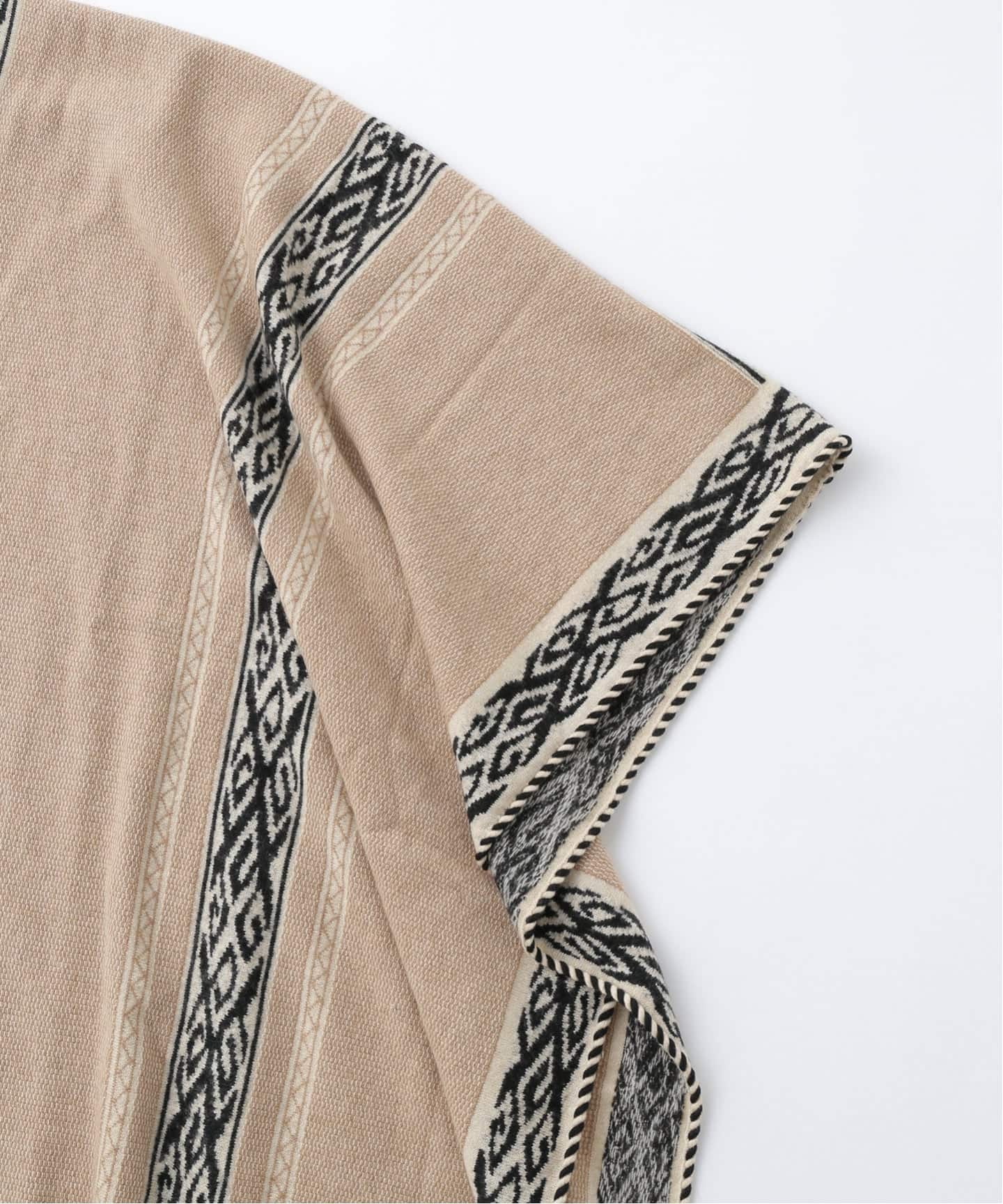 定価11万 KUJTEN クジュテン KATIKA ケープ 新品未使用タグ付き KUJTEN / クジュテン KATIKA ケープ（その他ブルゾン／アウター