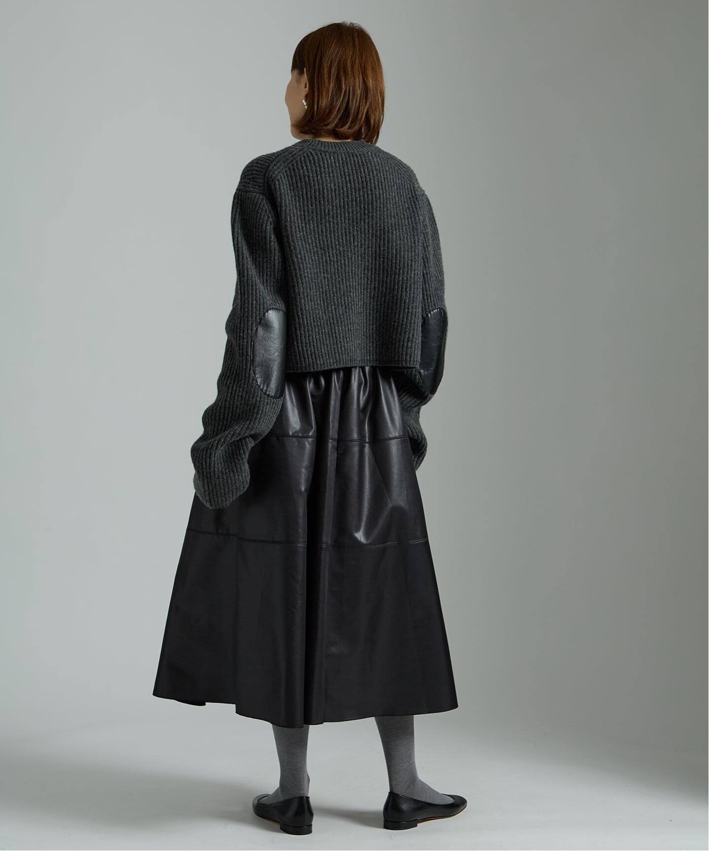 INSCRIRE アンスクリア Rib Short Length プルオーバー I25AWK1