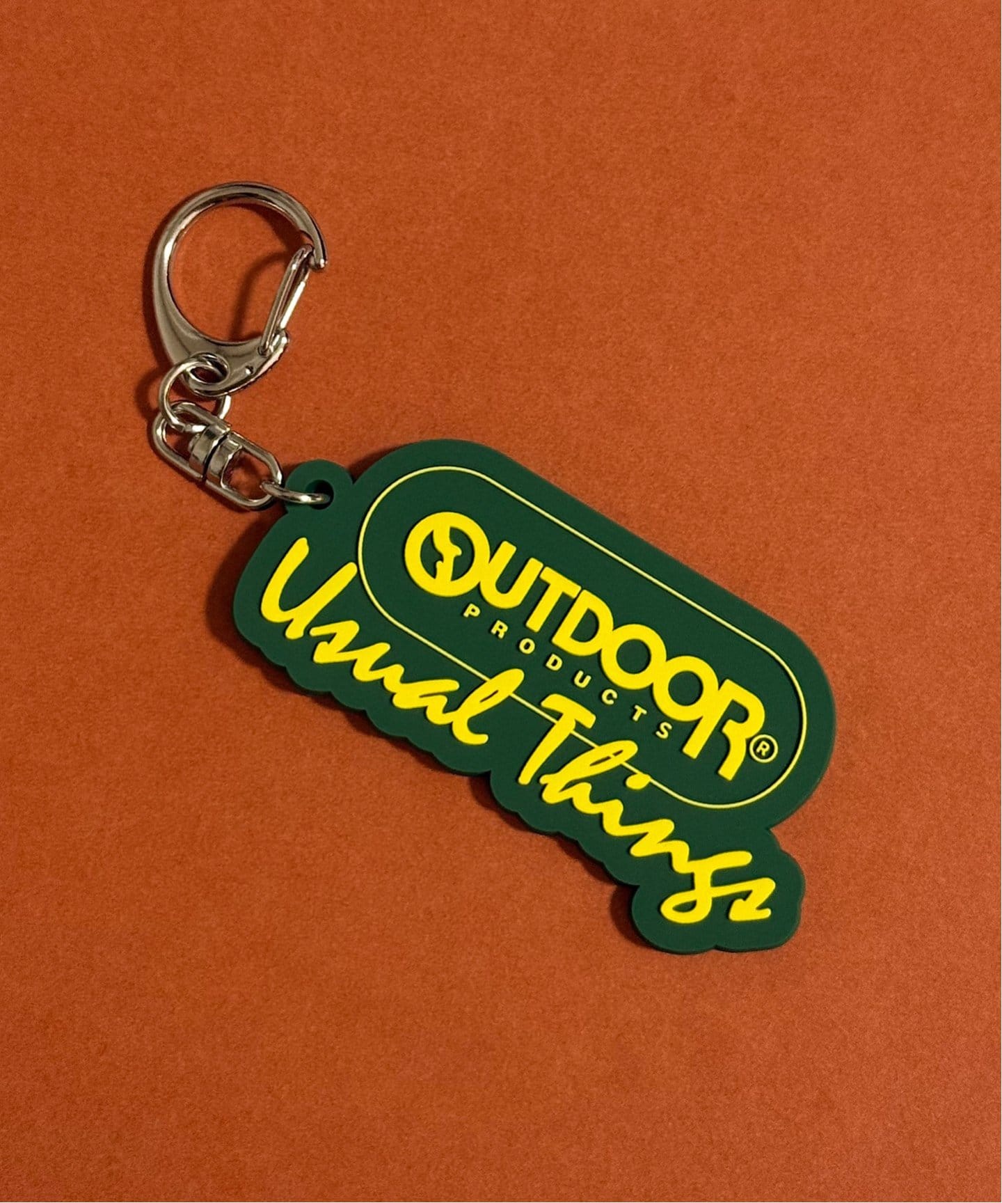 ラバー LOGO KEY HOLDER（キーケース／キーアクセサリー）｜OUTDOOR