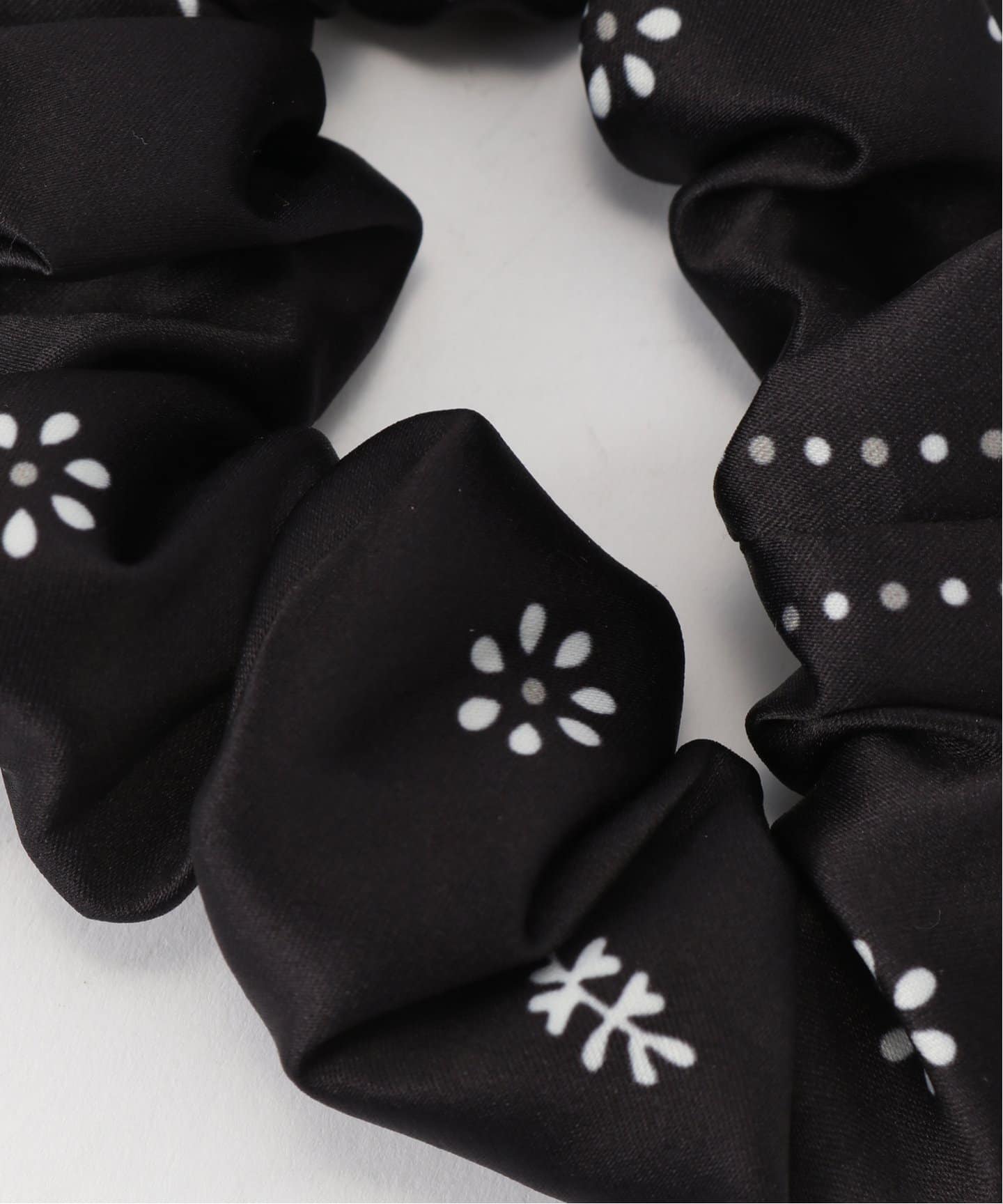 小物 throw THROW/スロー ADLEY（その他ファッション小物）｜Spick and Span
