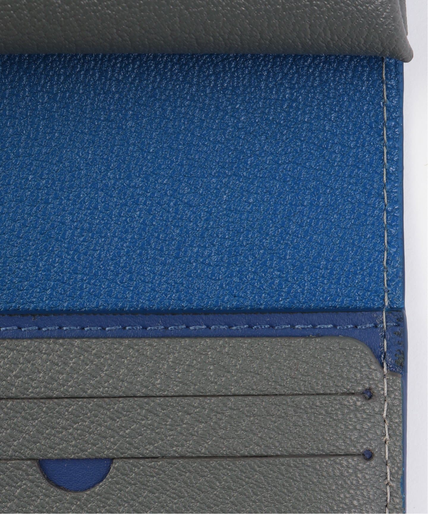 MOLINI (モリニ) bifold compact wallet（財布・コインケース