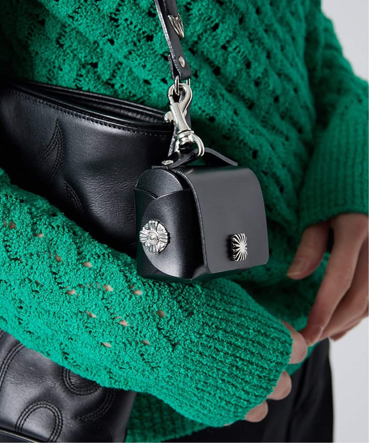 TOGA TOO ブラックレザーイヤホンケース TOGA TOO ブラックレザーイヤホンケース 楽天市場】TOGA TOO