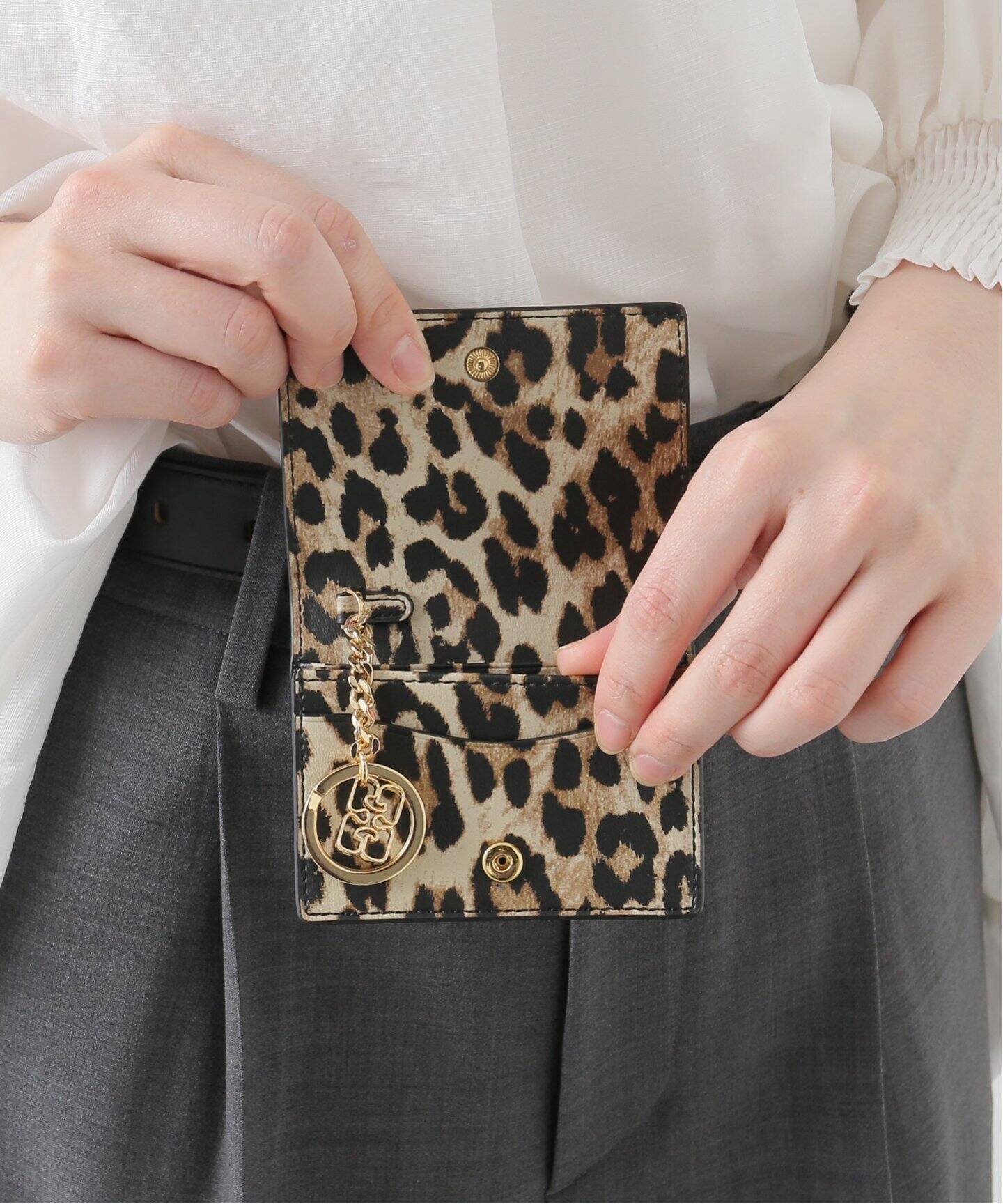GANNI/ガニー】Bou Card Holder With Flap Print：カードケース