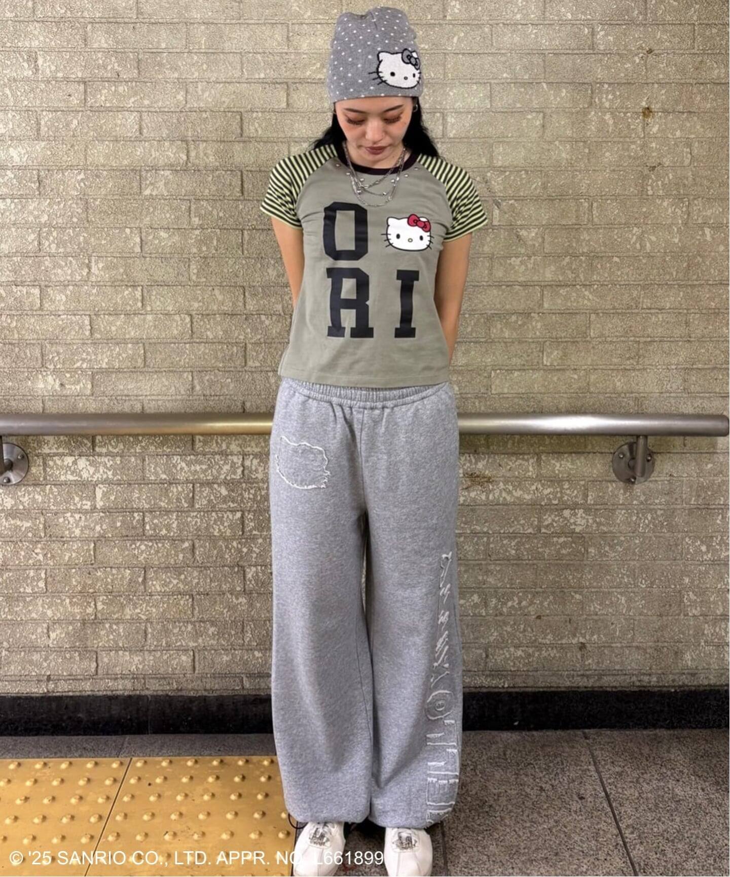 oriens ジャーナルスタンド　ビーニー HELLO KITTY×Oriens】ビーニー（ニットキャップ・ビーニー