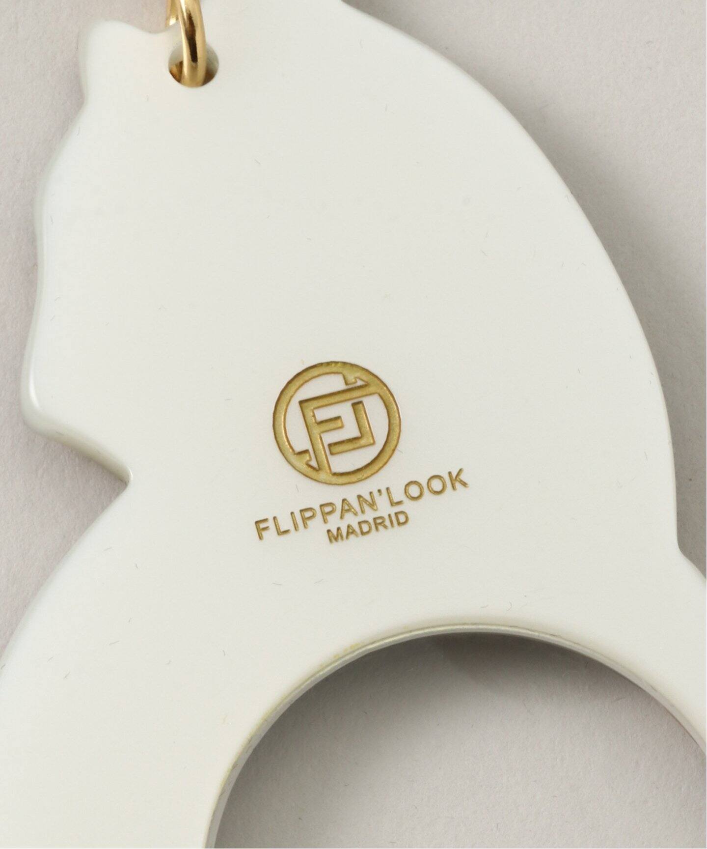 journal standard luxe[Flippan) ルーペ Today's recommendation FLIPPAN 8/1(fri)〜 ルーペとしても使用