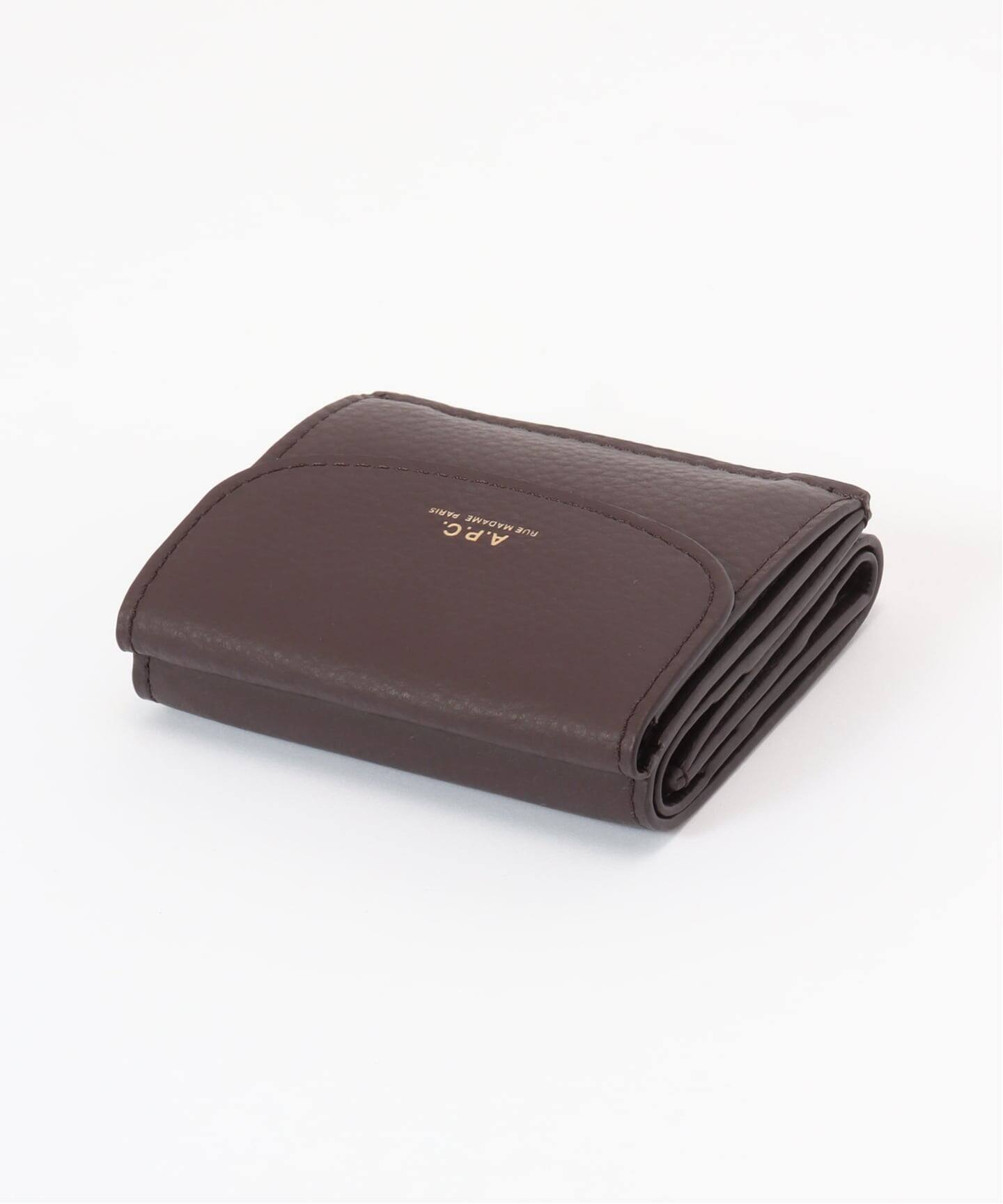 A.P.C./アーペーセー】TRIFOLD GENEVE-CUIR GRAINE（財布・コイン
