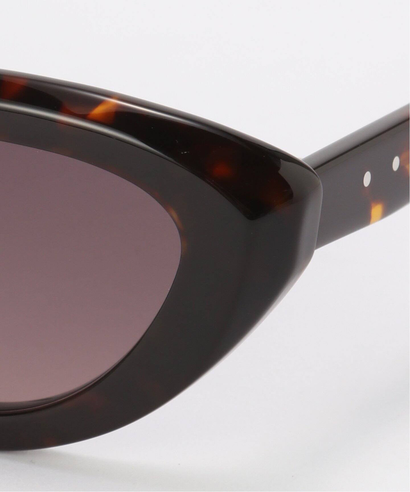 小物 peter and may sunglasses HER NAME IS Sunglasses Peter And May 107 HER NAME IS - Mia Burton