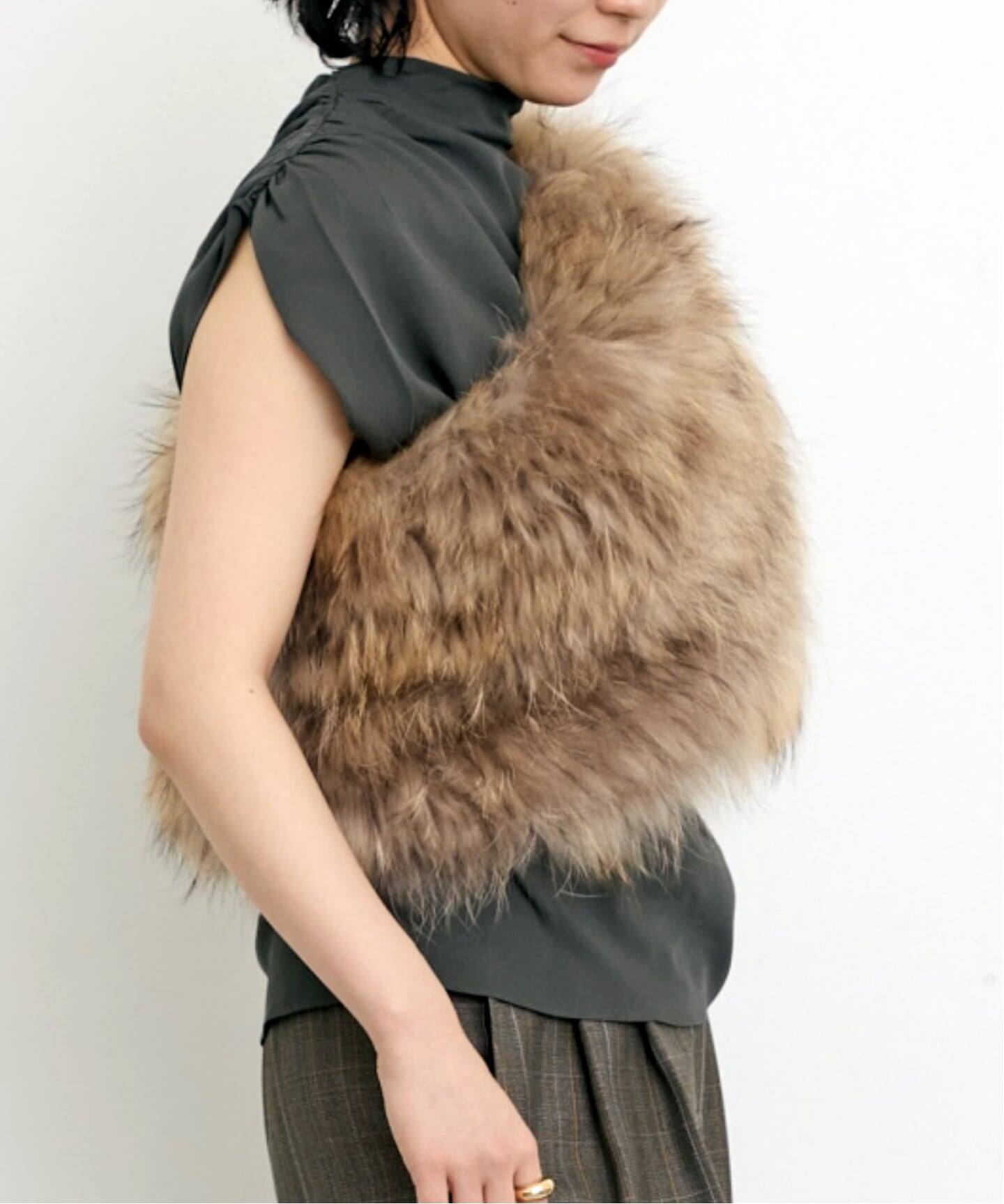 RACCOON SNOOD（その他ファッション小物）｜L'Appartement