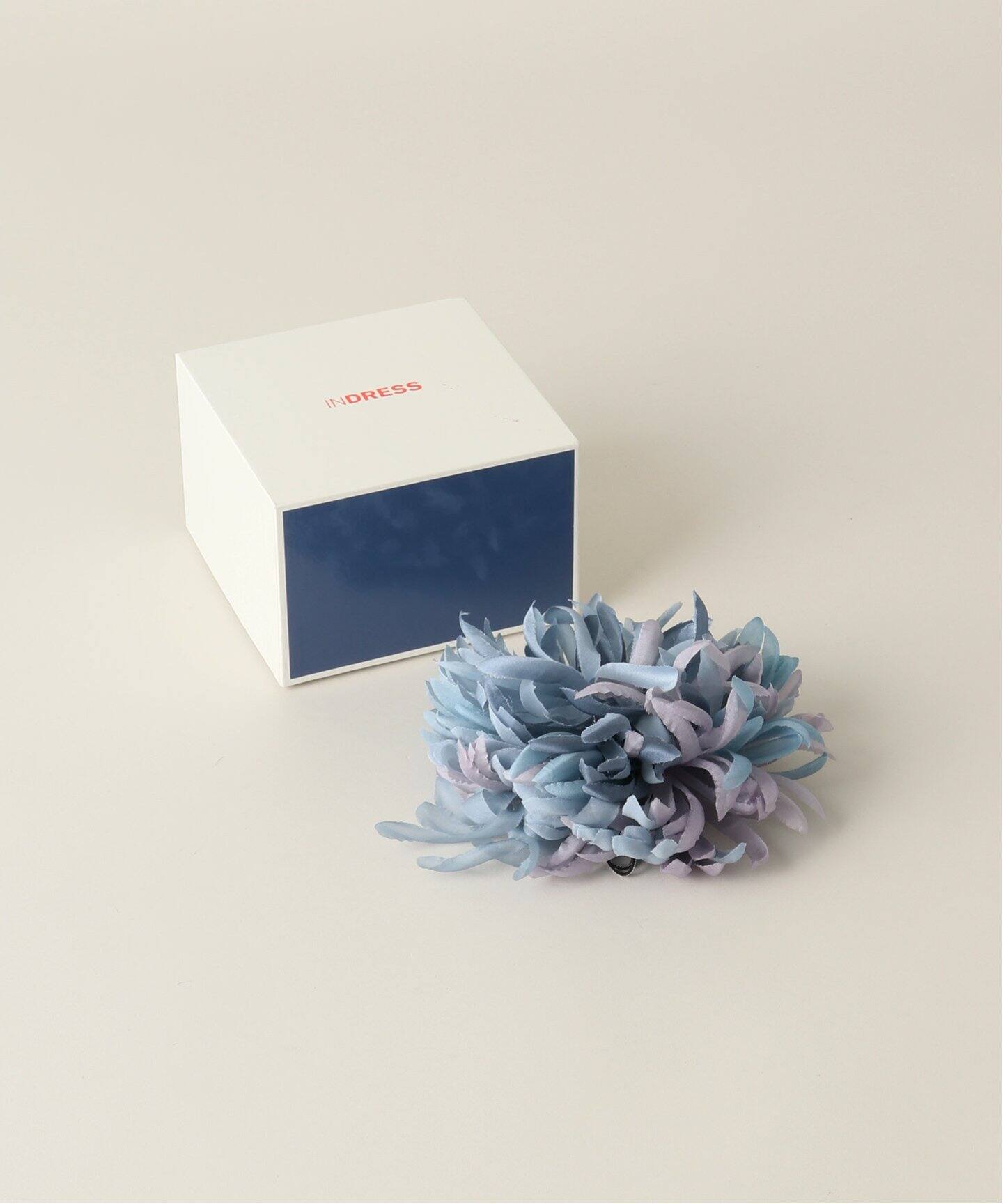 INDRESS/インドレス】 Silk anemone flower（コサージュ）｜L 