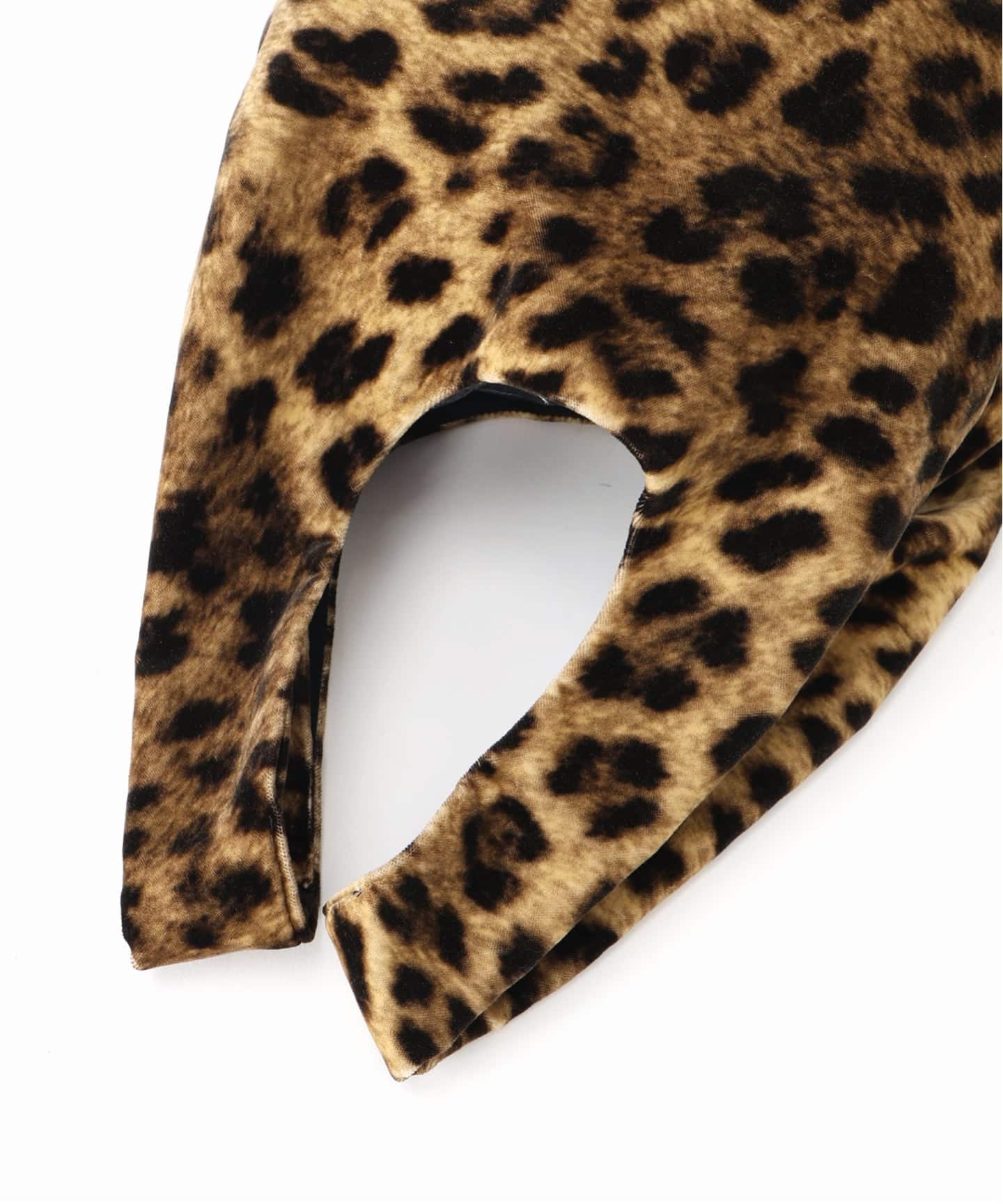 新品★AP STUDIO★Apparis/アパリス★レオパードクラッチバッグ 新品☆AP STUDIO☆Apparis/アパリス☆レオパードクラッチバッグ