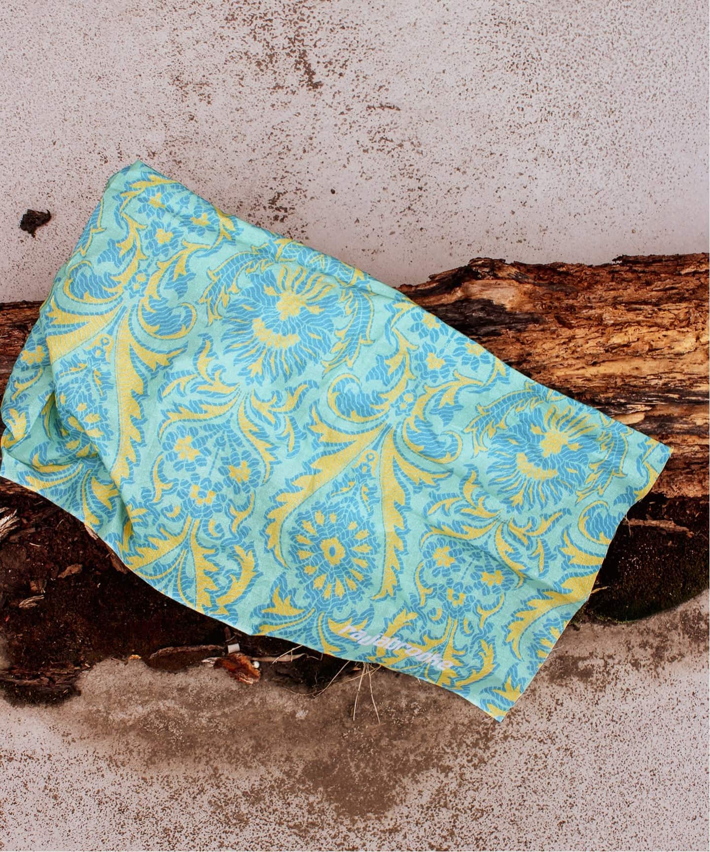 rajabrooke WISM ASIAN BATIK TENUGUI 手ぬぐい 楽天市場】WISM 【rajabrooke / ラジャブルック】WISM 別注