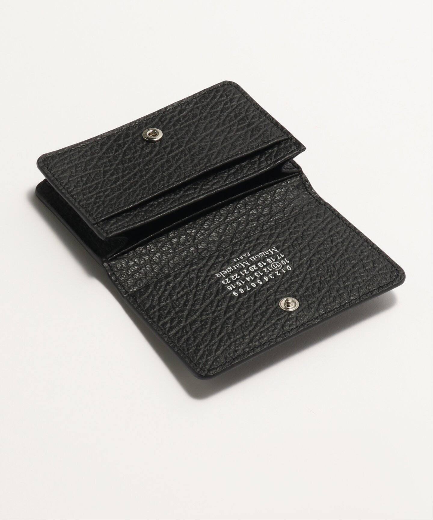 財布・小物その他 MAISON MARGIELA Black Lather Card Holder CARD HOLDER 2 SMALL（カードケース）｜Maison Margiela（メゾン