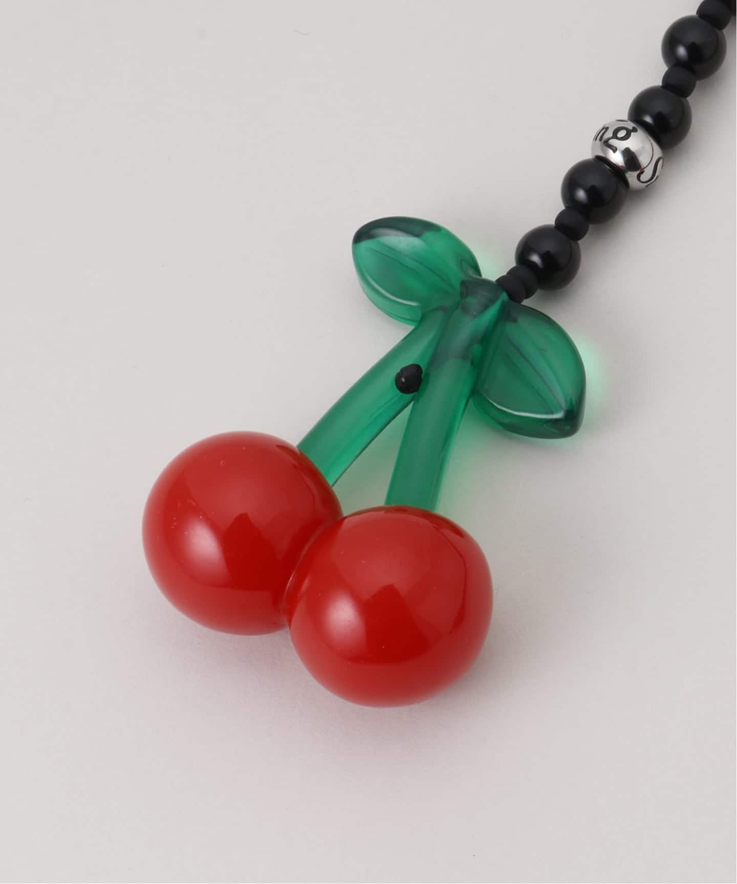 String Ting / ストリング ティング Cherry Drop Obsidian Charm