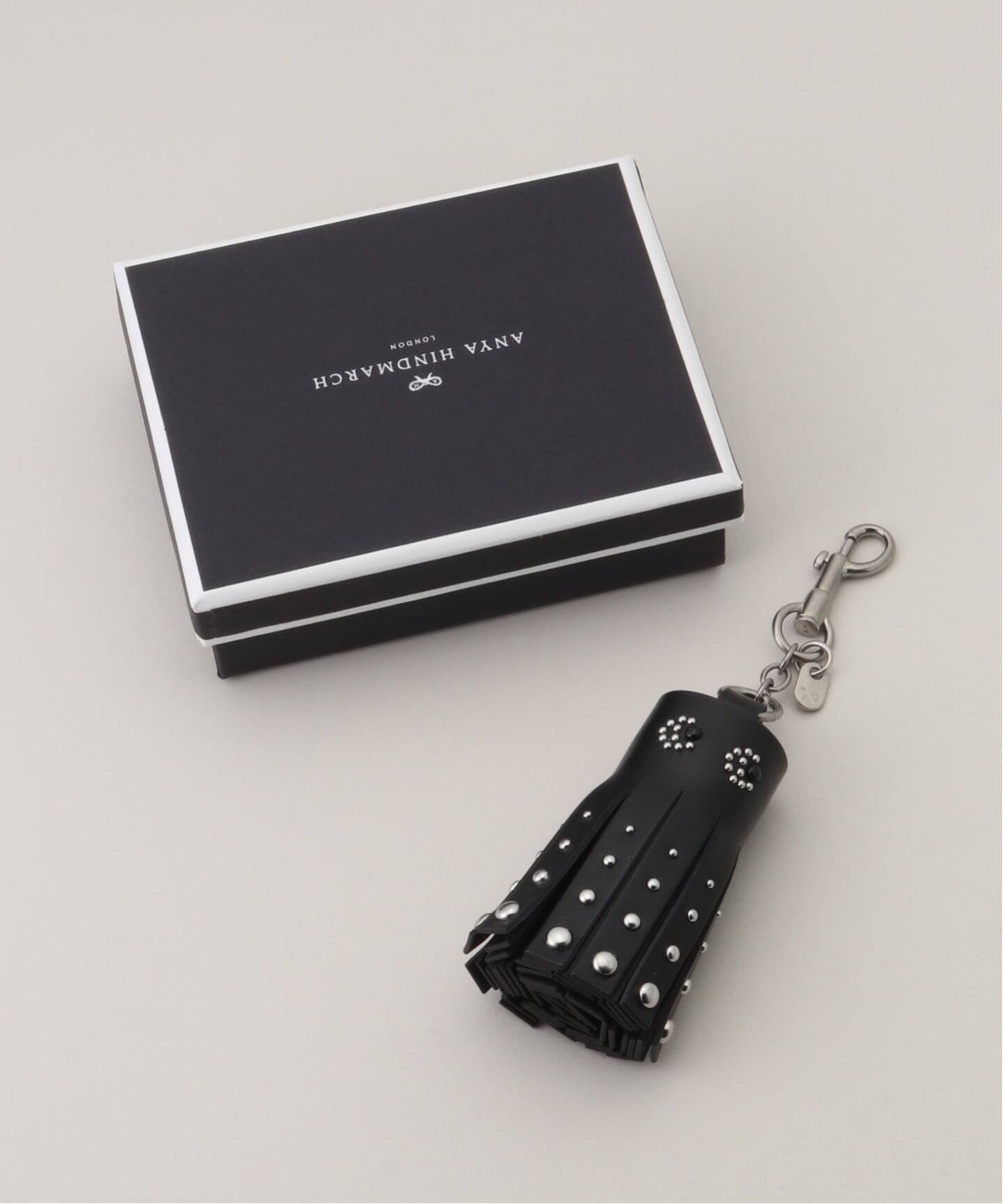 ANYA HINDMARCH/アニヤ ハインドマーチ Charm Tassel Studded Eyes