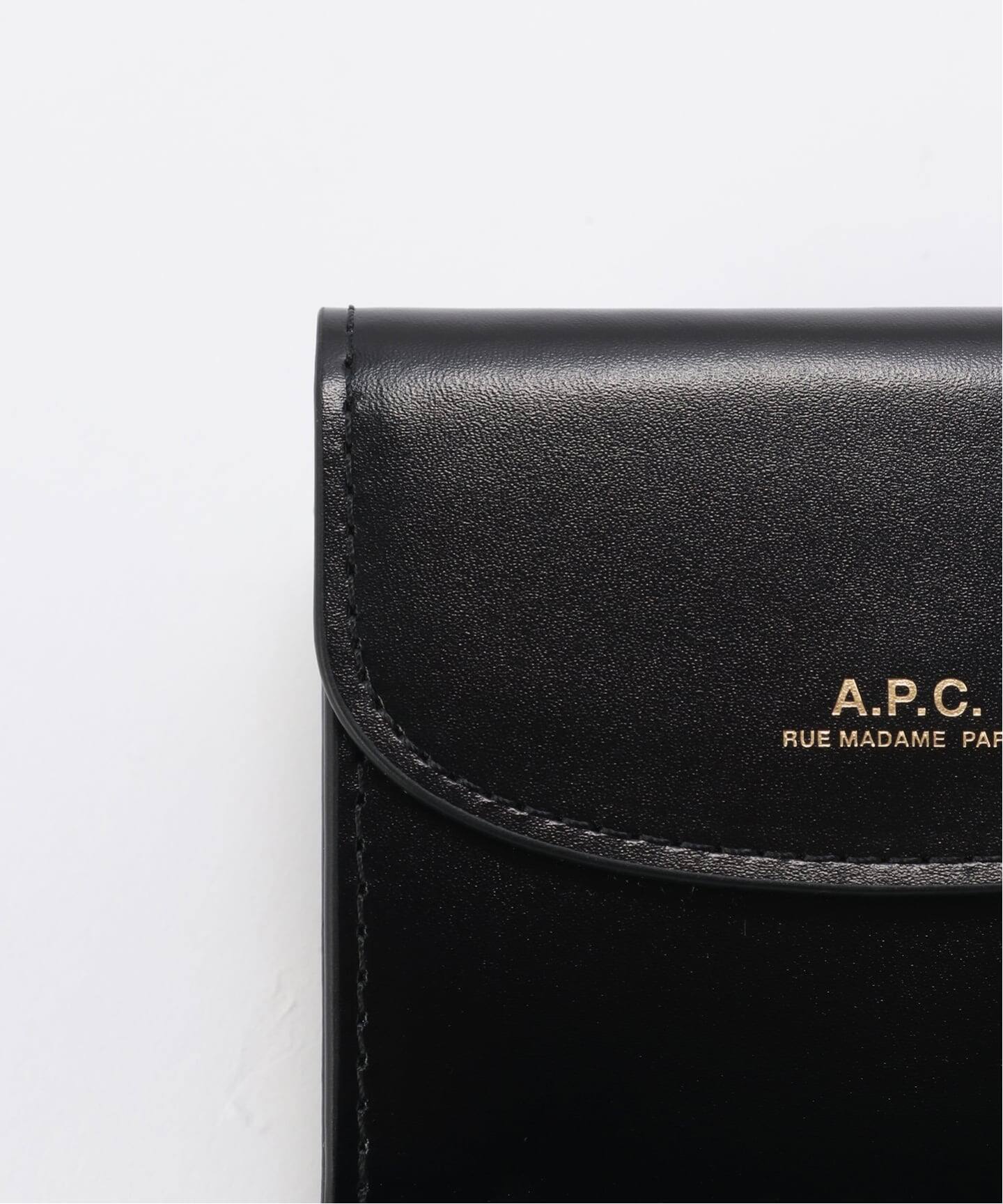 A.P.C./アーペーセー TRIFOLD GENEVE-CUIR LISSE BOX-23 財布（財布