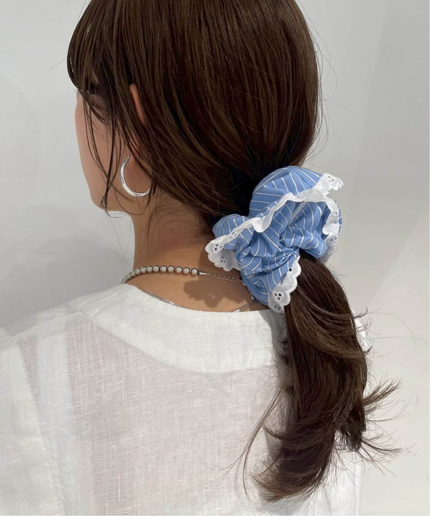 A Bronze Age/ブロンズエイジ ストライプシュシュ DOILY SCRUNCHIE