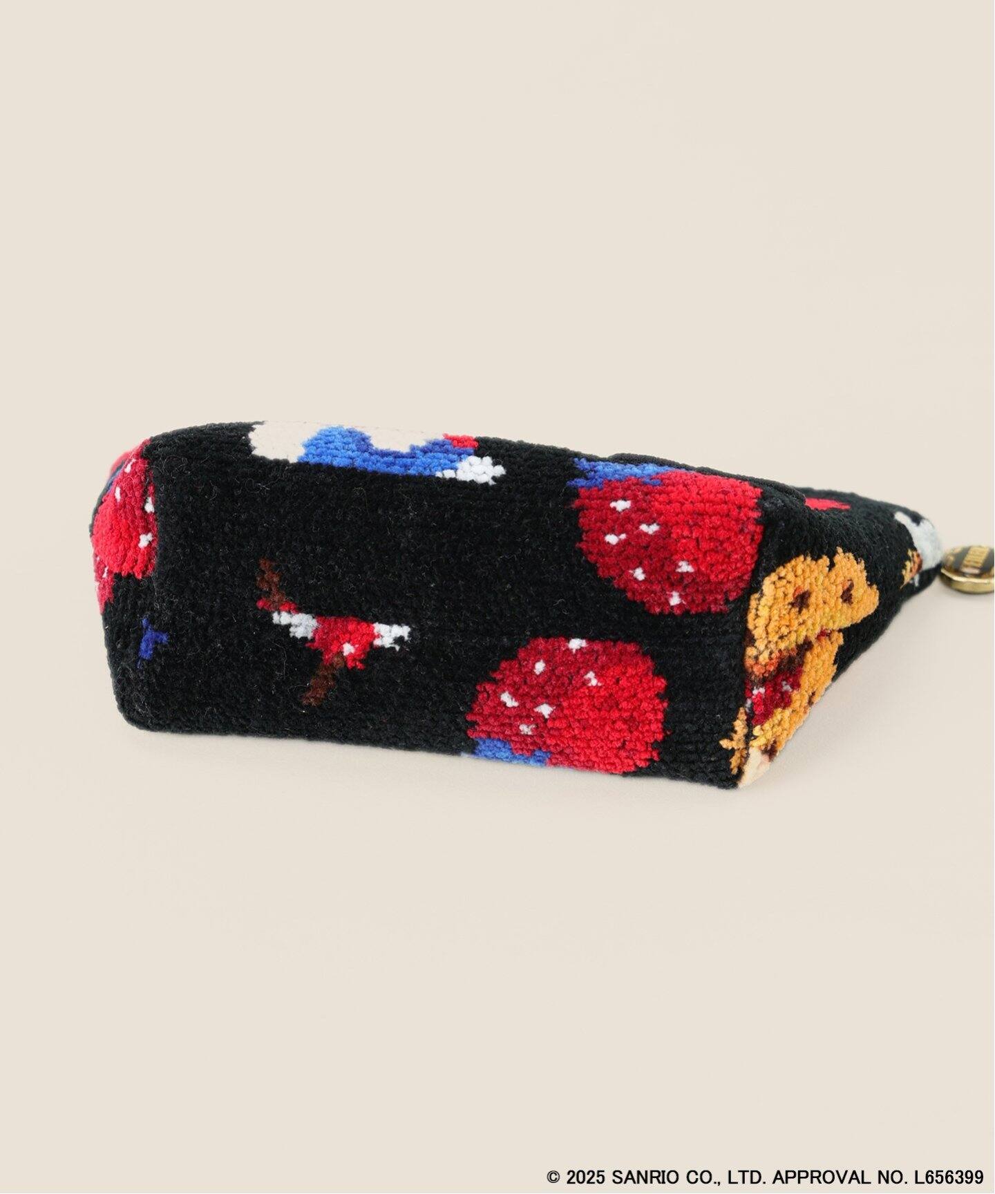 FEILER/フェイラー 別注 DLICIEUX HELLO KITTY 舟形ポーチ（ポーチ 