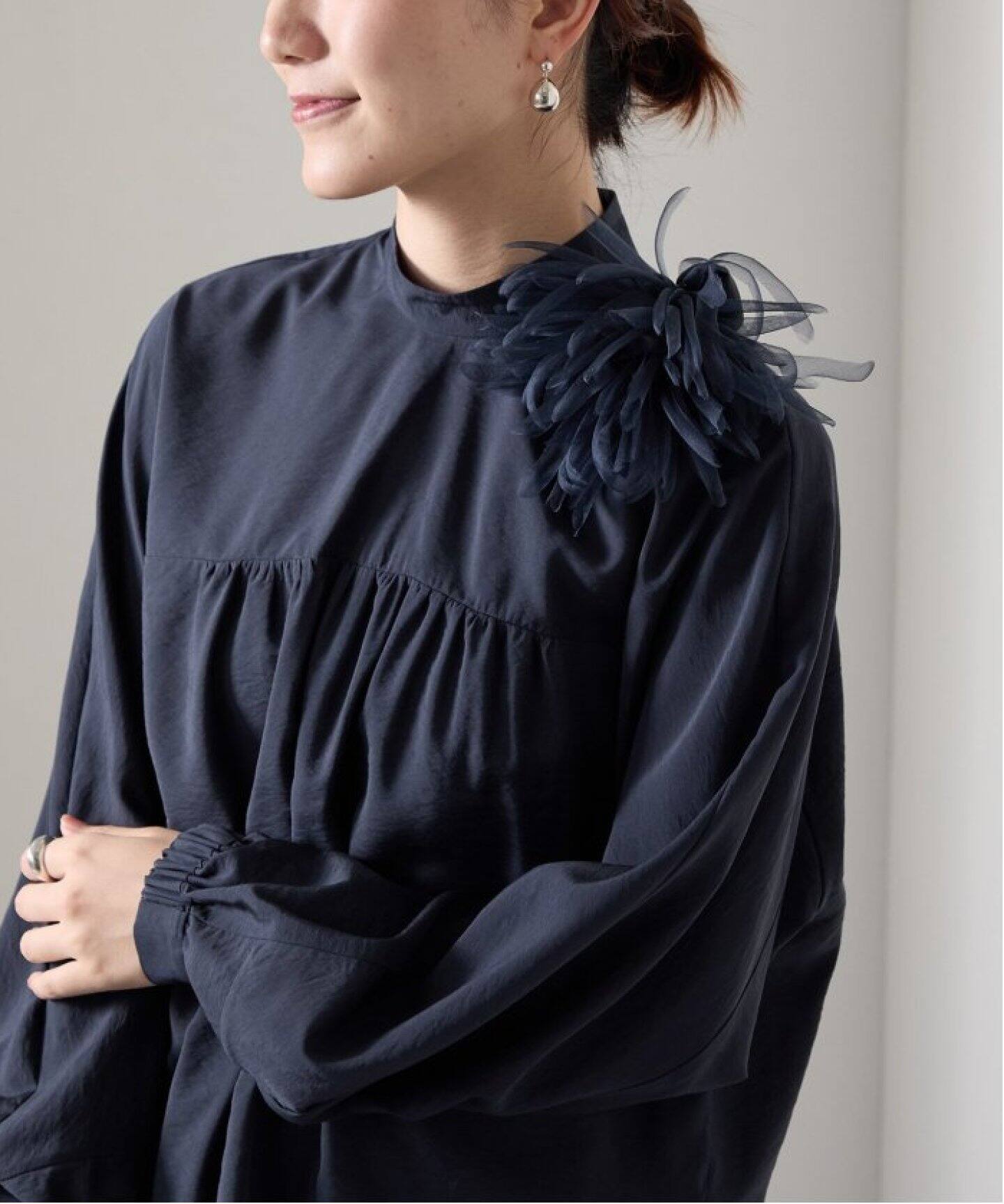 2025 VERMEIL par iena シルクオーガンジーコサージュ