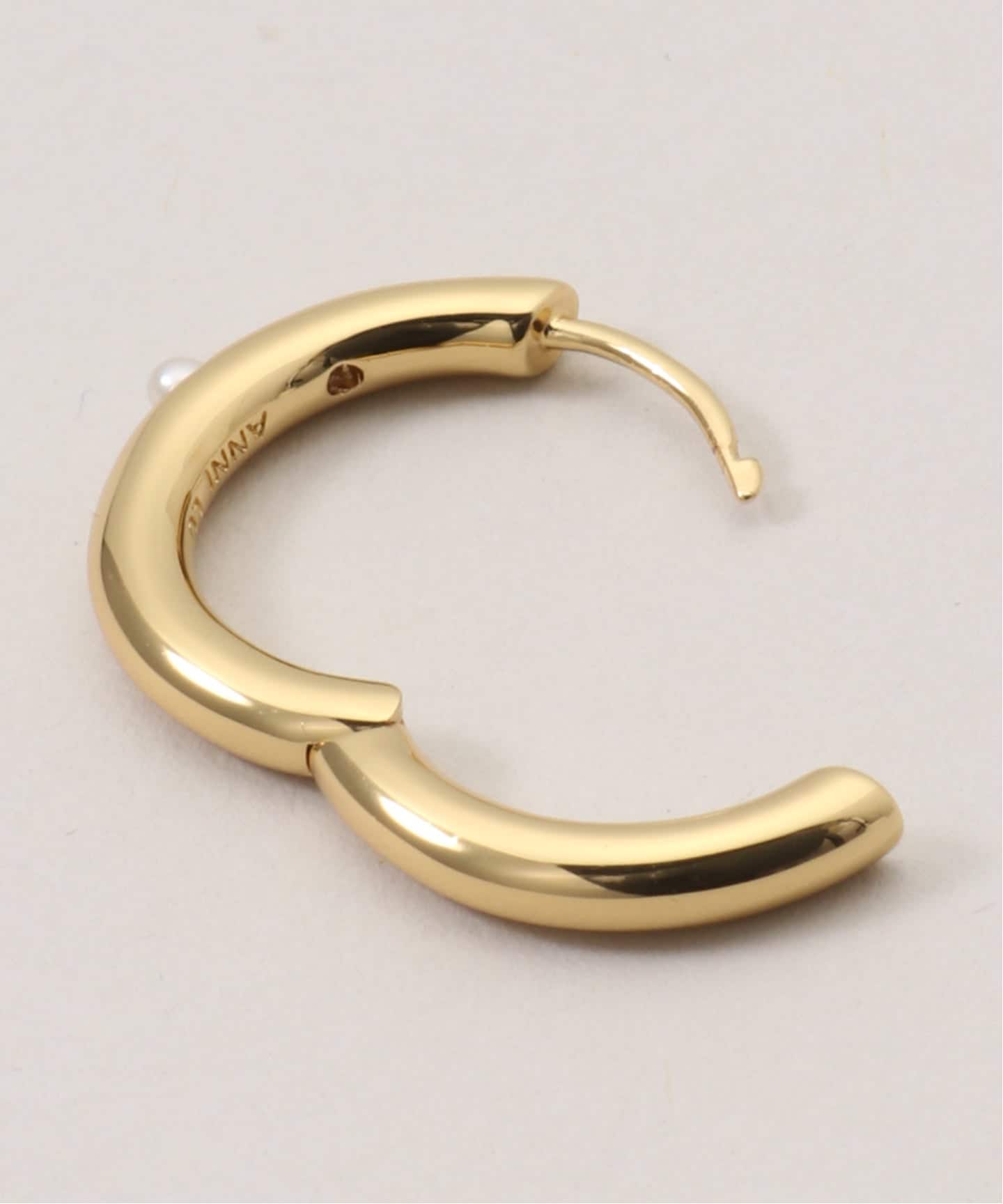 【ANNI LU】BRIGITTE 18Kゴールドプレートブラス フープピアス Brigitte Hoops – ANNI LU