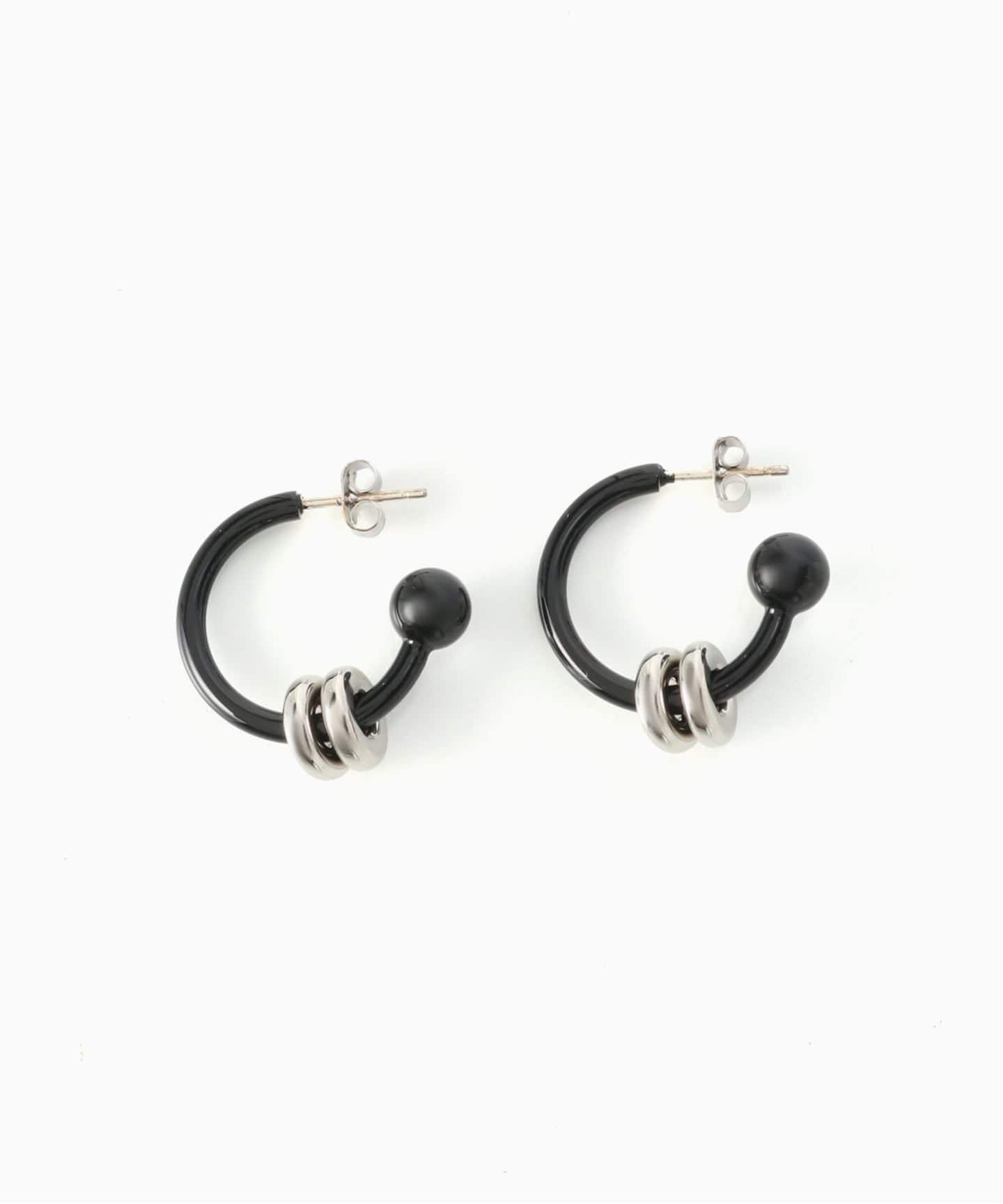 Justine Clenquet アラン ピアス JUSTINE CLENQUET ALAN LACQUERED EARRINGS（ピアス（両耳用