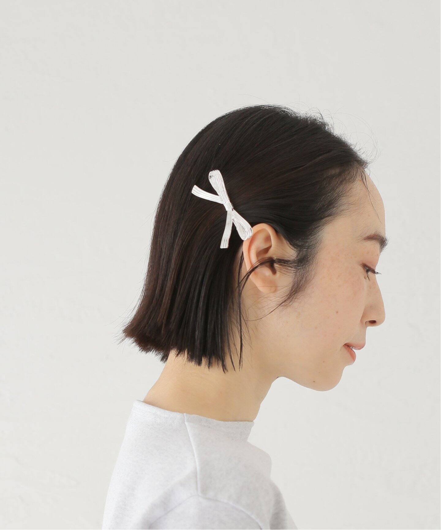 ヘアアクセサリー tresse Leather Ruban Clip in Black tresse Leather Ruban Clip in Black - メルカリ