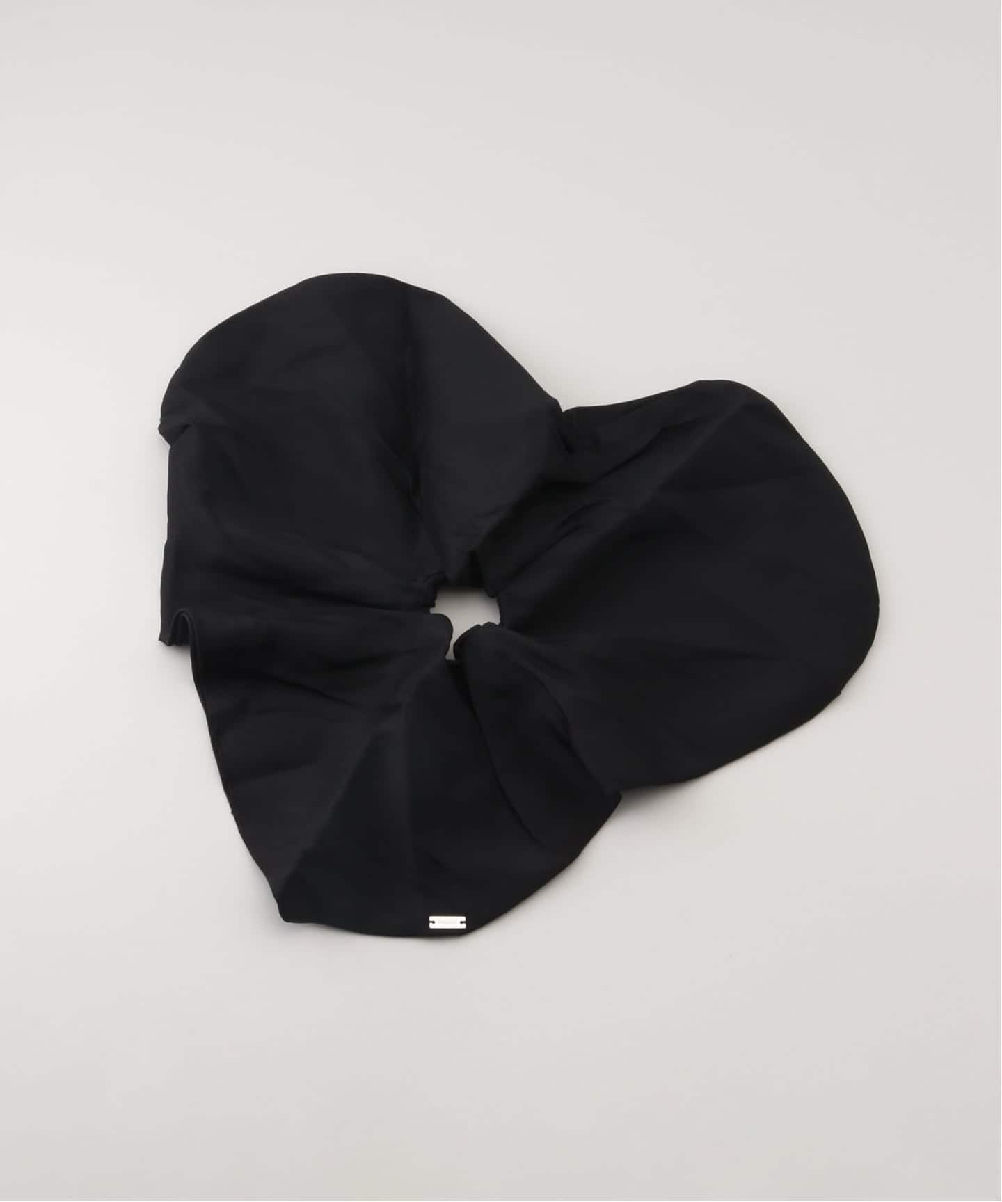 HEYEP Silk Heart Scrunchie-Large（ヘアアクセサリー）｜BOICE FROM