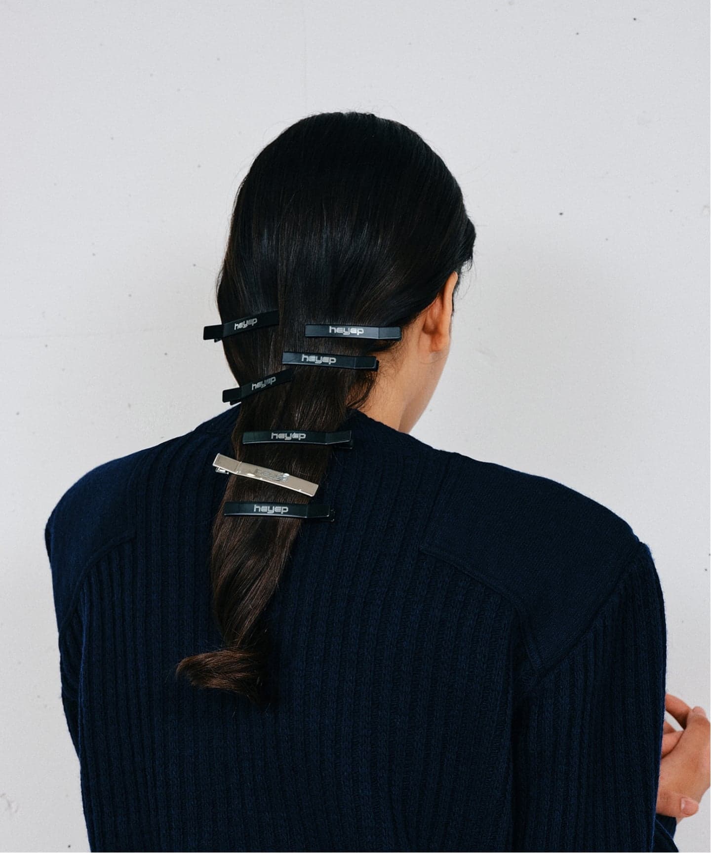 HEYEP New Logo Hair Clips-4 Piece Set（ヘアアクセサリー）｜BOICE