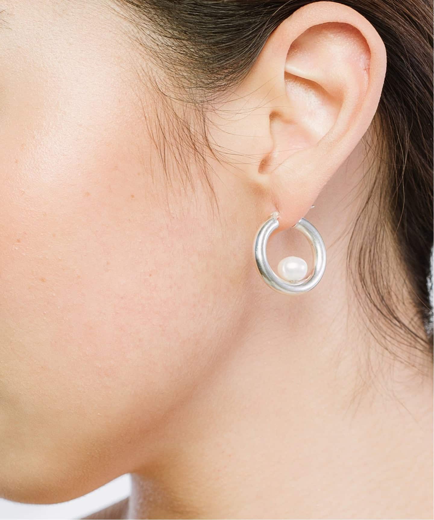 KARA YOO/カラ・ユ パールモチーフピアス（ピアス（両耳用））｜La