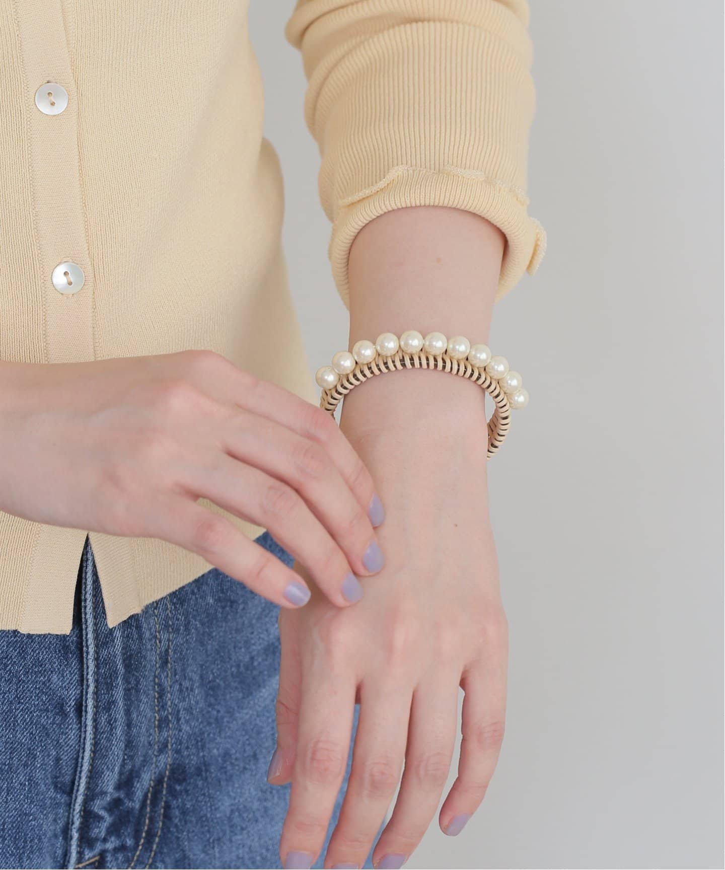 ADER.bijoux/アデル ビジュー】rattan pearl bangle