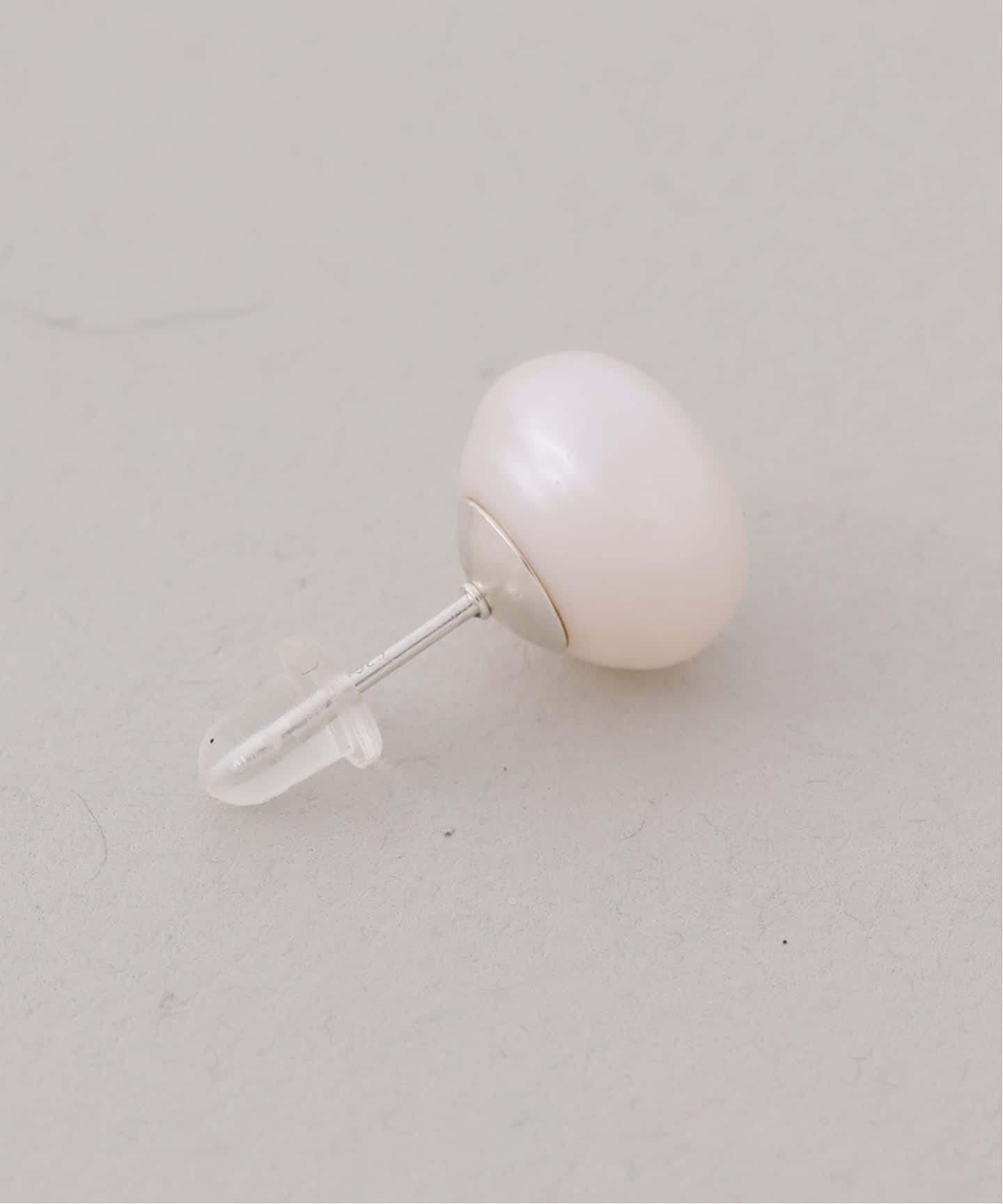 in mood/インムード PEARL MOON BACK pierce(シルバー)（ピアス（両耳