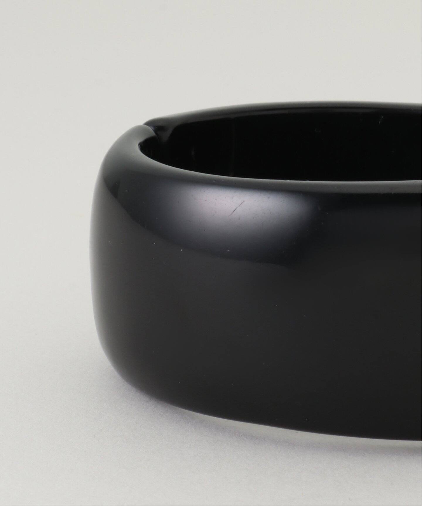 Kenneth Jay Lane KJL Bangle Bracelet White Neptune's